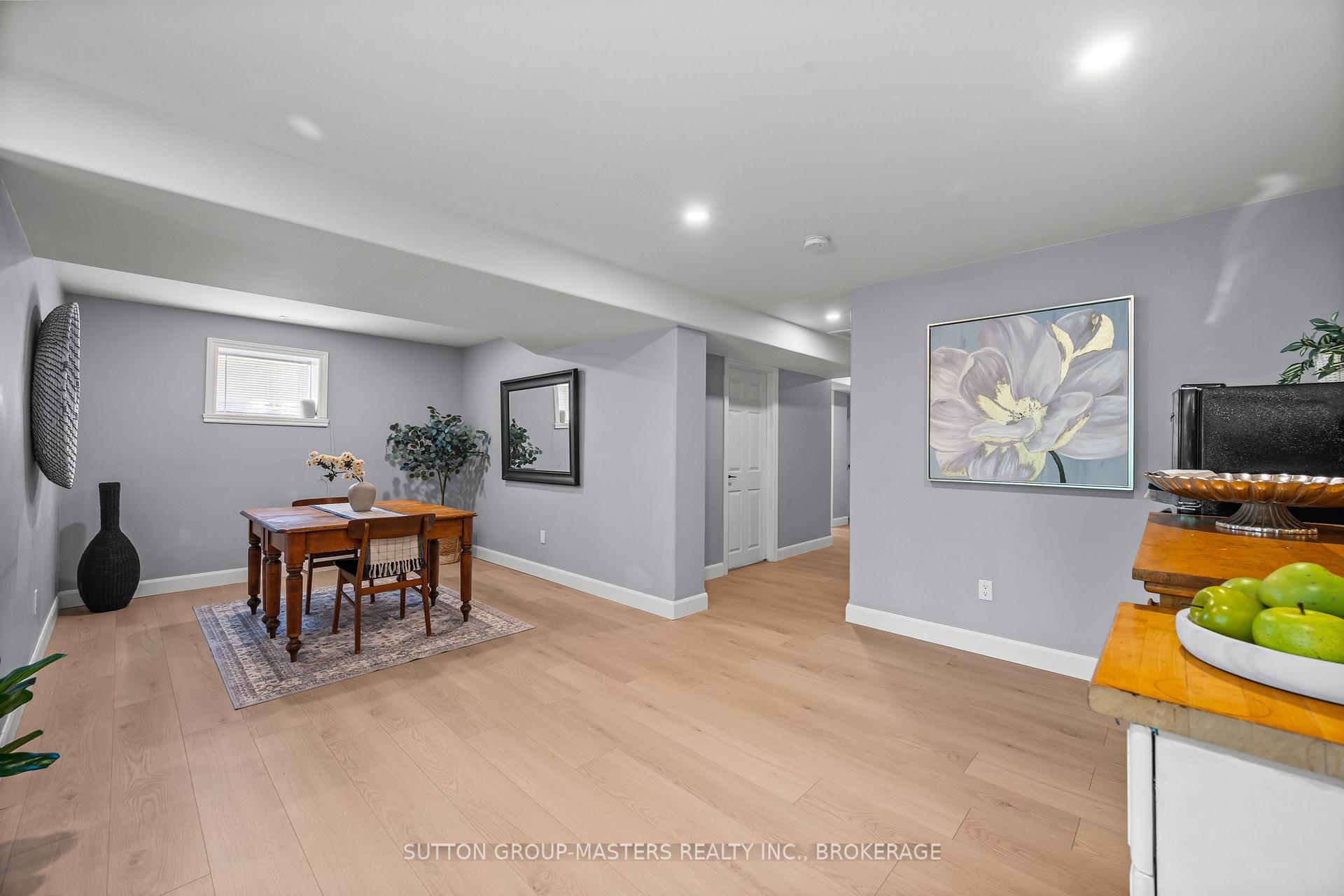 Photo 38 of 728 Newmarket Lane, Kingston, Rideau — HOMEH