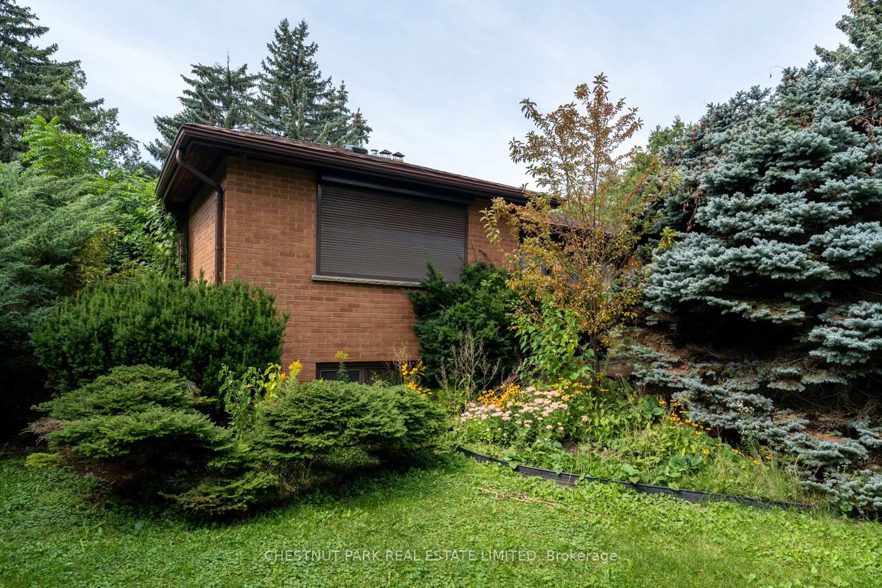Photo 10 of 27 Oakcrest Avenue, Markham, Village Green-South Unionville — HOMEH