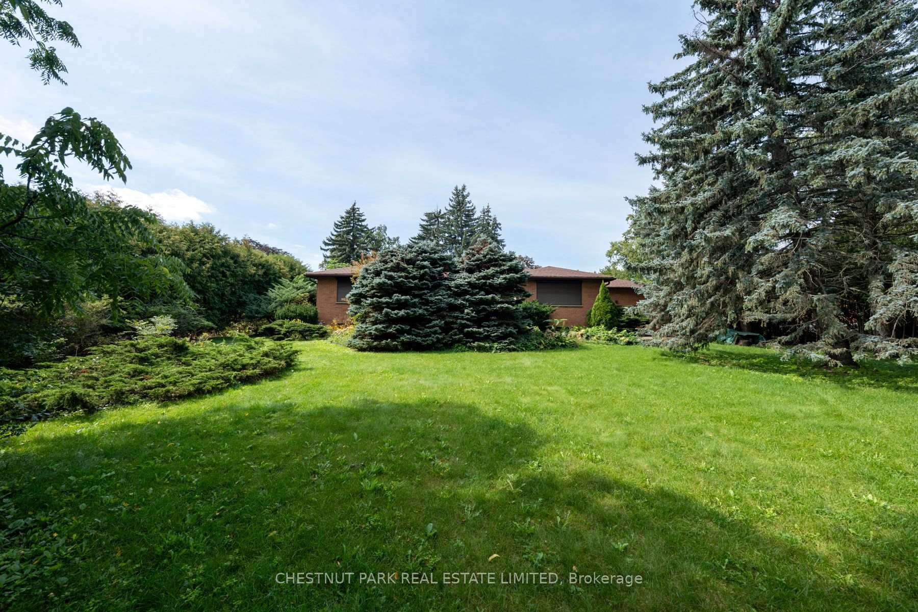 Photo 12 of 27 Oakcrest Avenue, Markham, Village Green-South Unionville — HOMEH