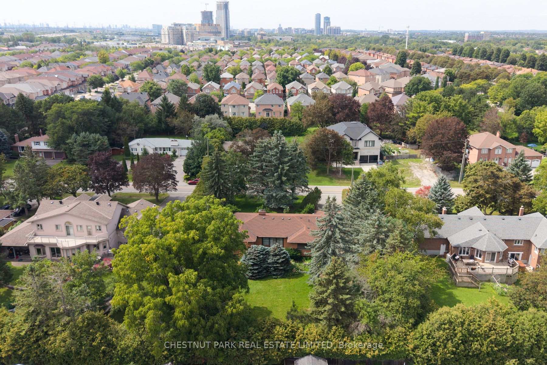 Photo 29 of 27 Oakcrest Avenue, Markham, Village Green-South Unionville — HOMEH