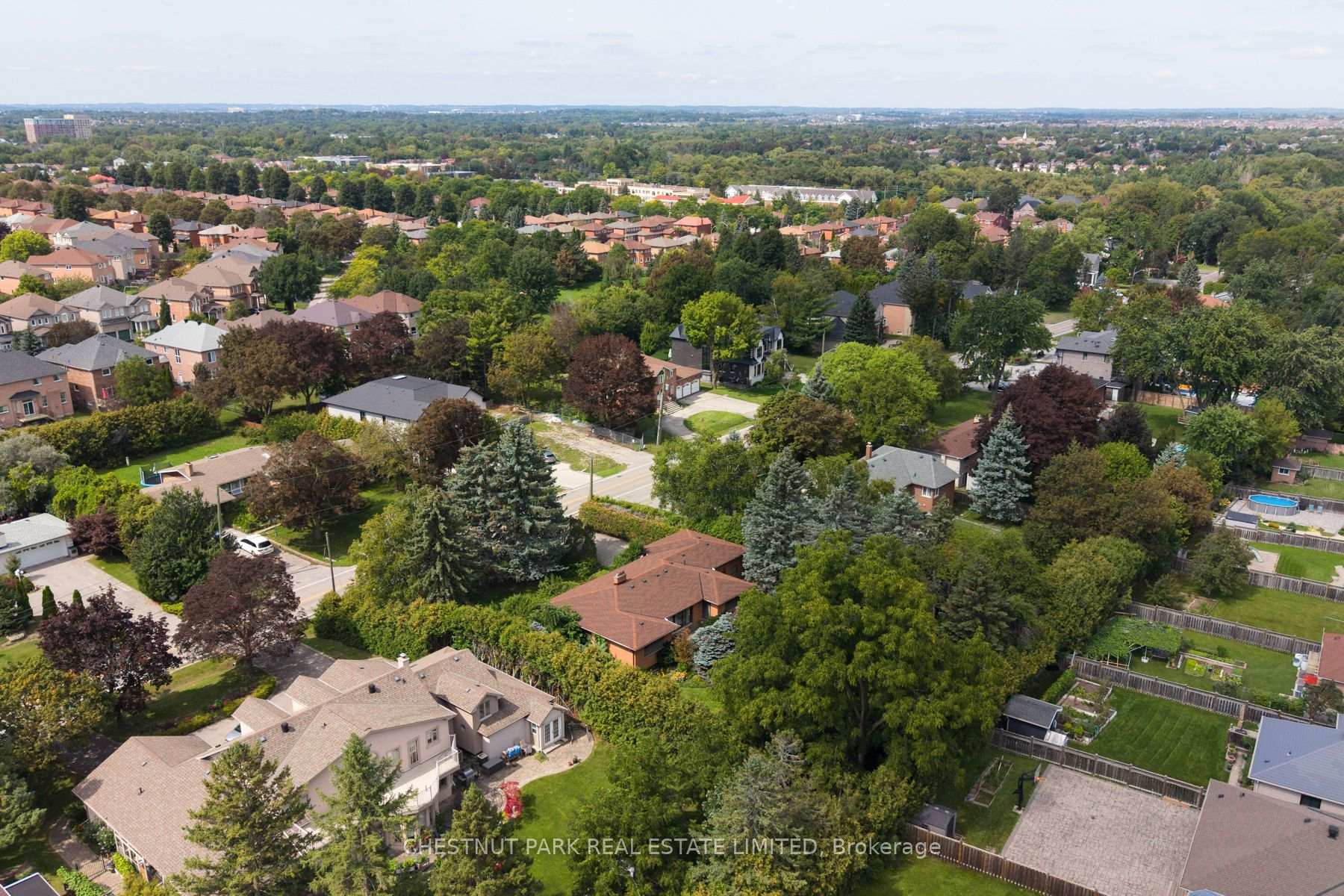 Photo 32 of 27 Oakcrest Avenue, Markham, Village Green-South Unionville — HOMEH