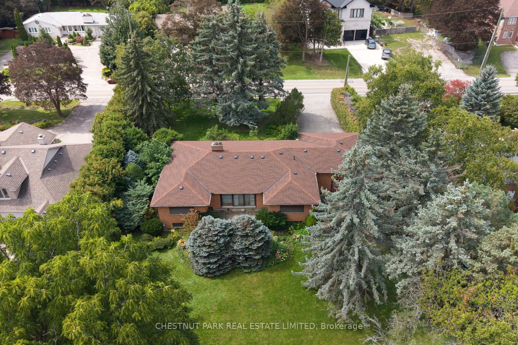 Photo 35 of 27 Oakcrest Avenue, Markham, Village Green-South Unionville — HOMEH