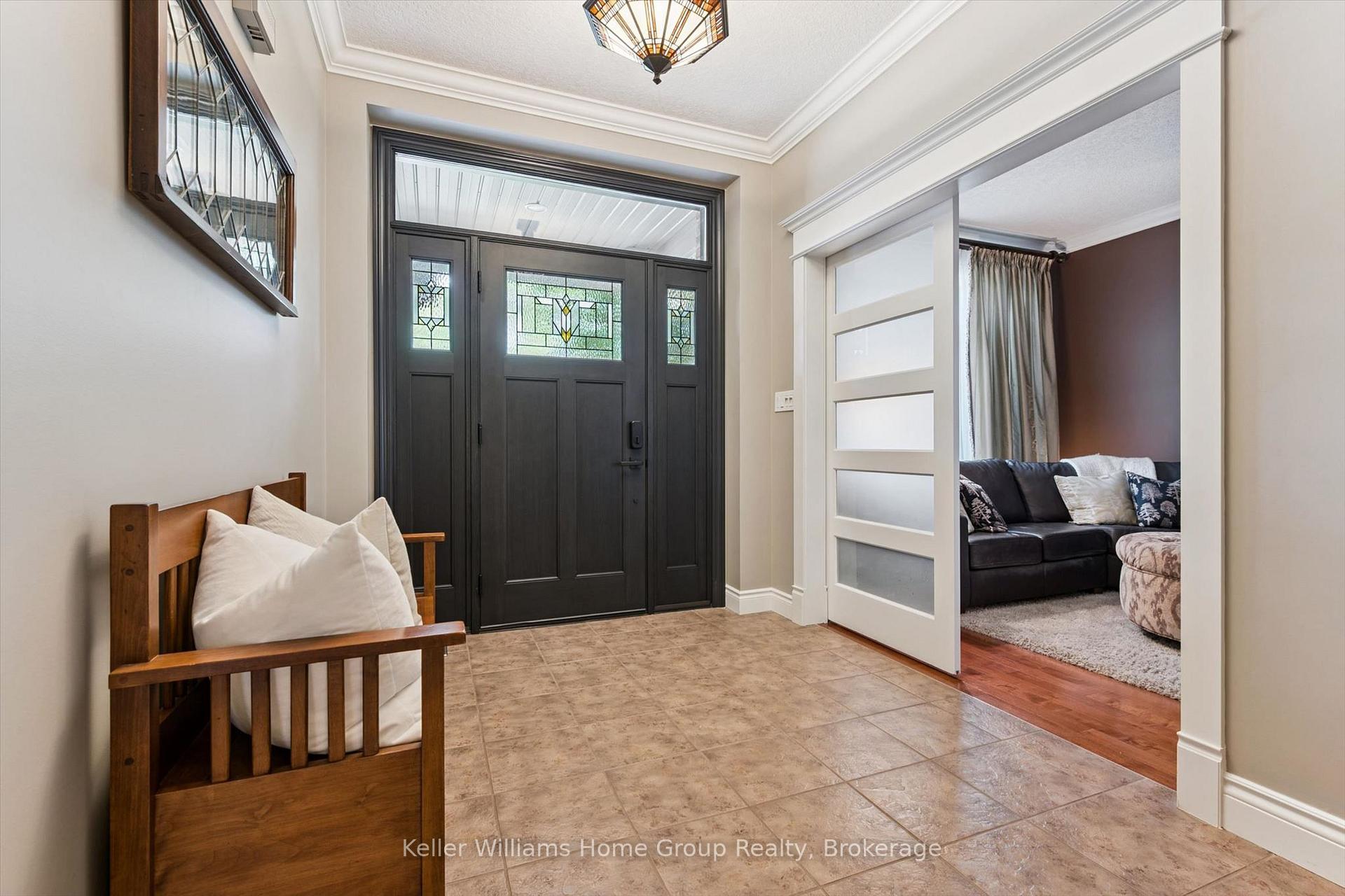 Photo 4 of 653 Panchara Place, Waterloo, Lexington — HOMEH