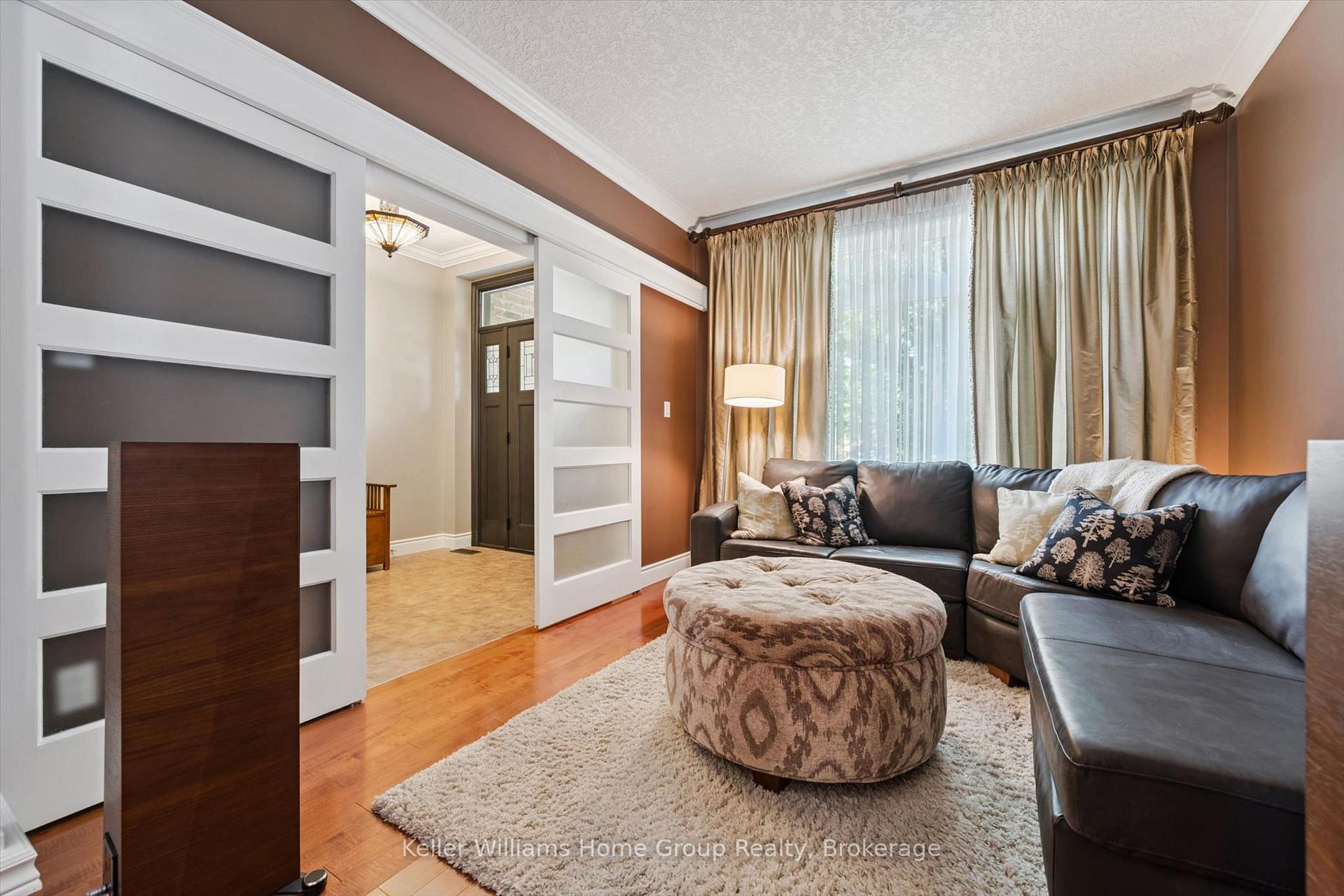 Photo 6 of 653 Panchara Place, Waterloo, Lexington — HOMEH