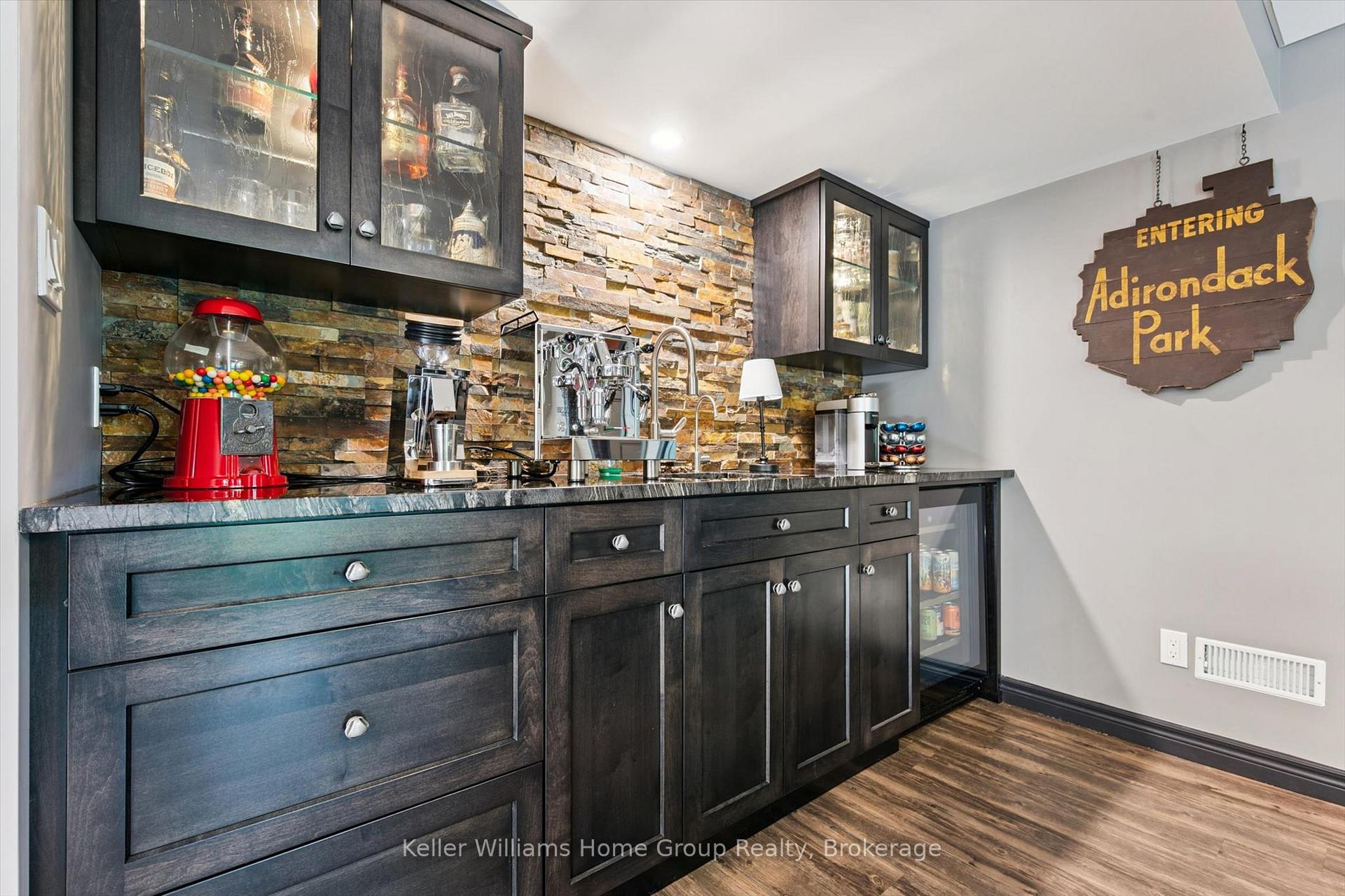 Photo 36 of 653 Panchara Place, Waterloo, Lexington — HOMEH