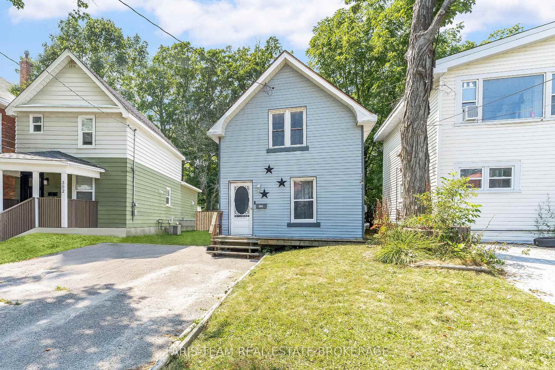 Photo 2 of 390 Mildred Street, Midland — HOMEH