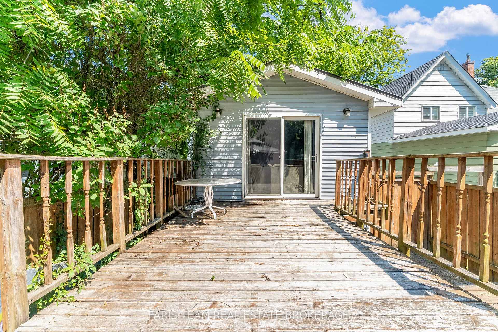 Photo 23 of 390 Mildred Street, Midland — HOMEH