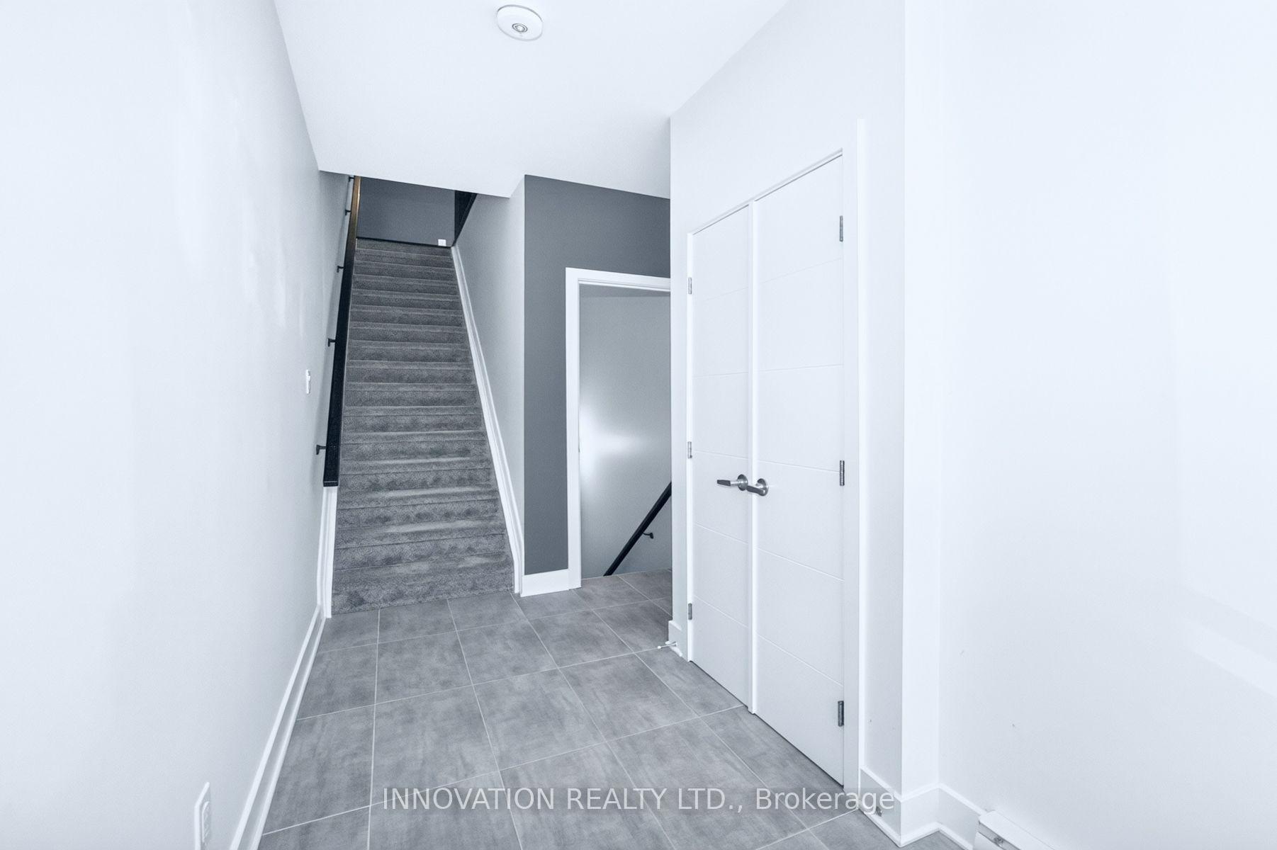 Photo 4 of Unit 20, 522 Crescendo Private, Ottawa, Riverside South/Gloucester Glen — HOMEH