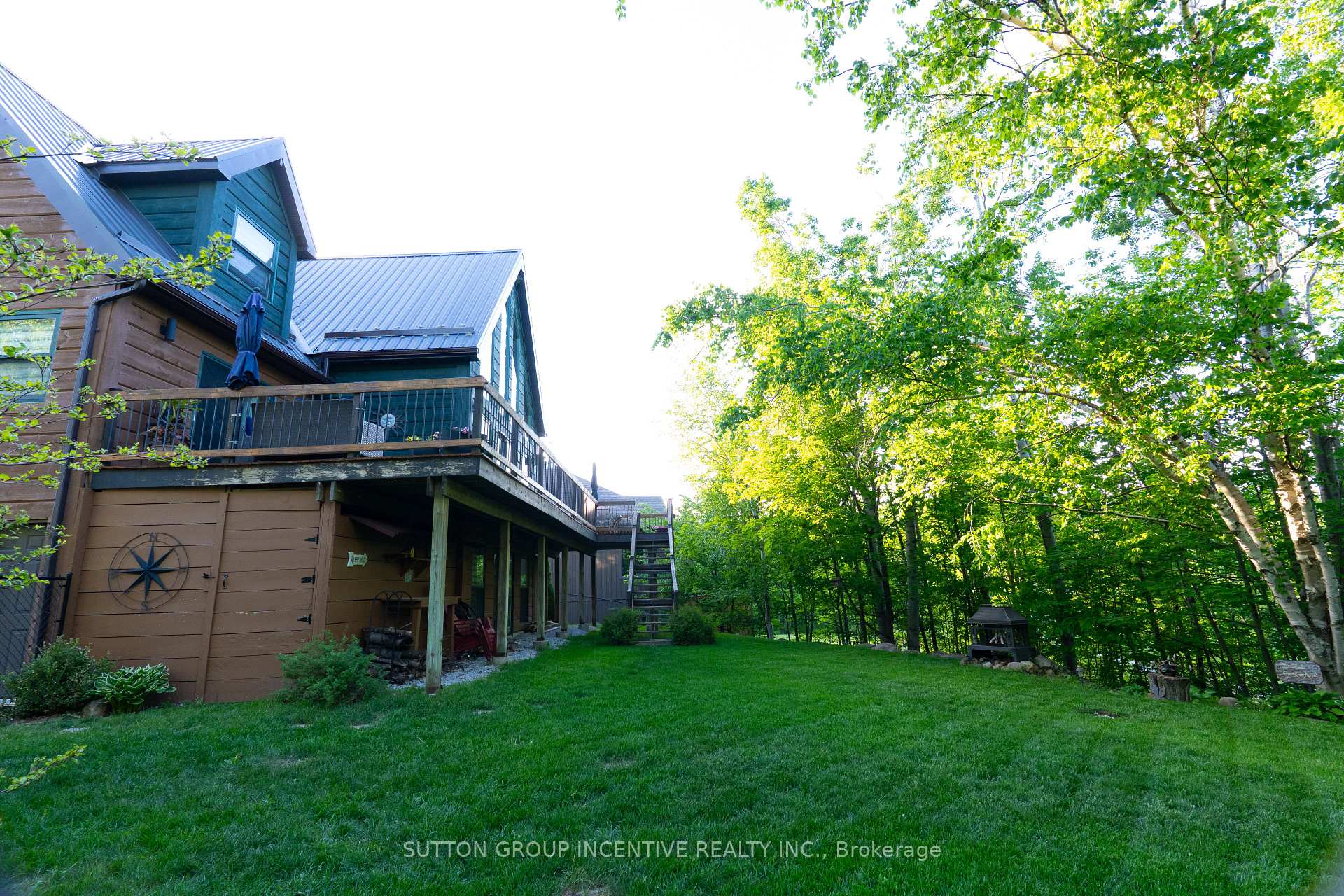 Photo 9 of 17 Bridle Path, Oro-Medonte, Horseshoe Valley — HOMEH