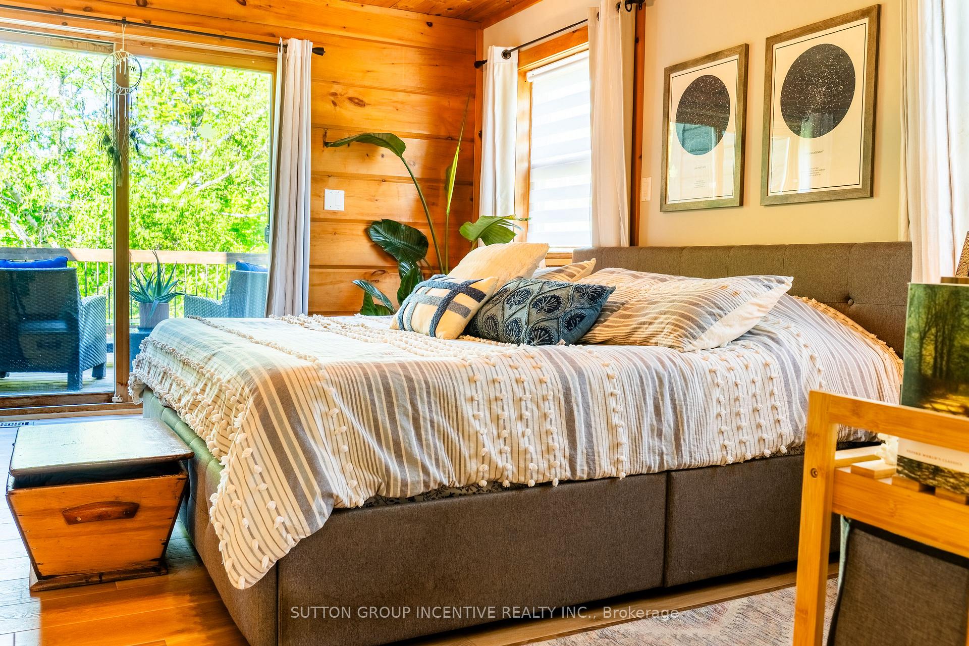Photo 26 of 17 Bridle Path, Oro-Medonte, Horseshoe Valley — HOMEH