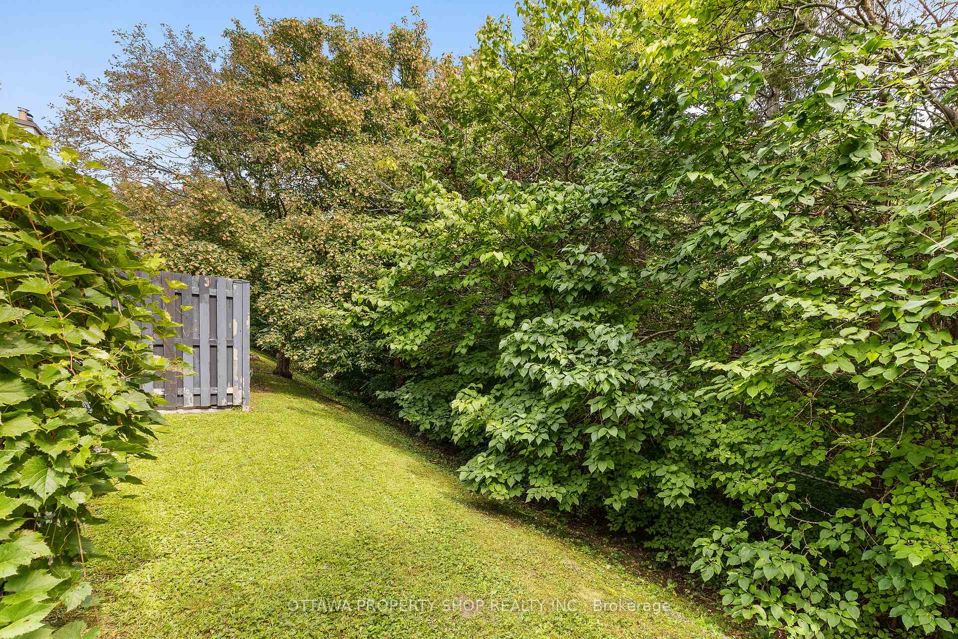 Photo 14 of Unit 78, 3344 Uplands Drive, Ottawa, Hunt Club — HOMEH