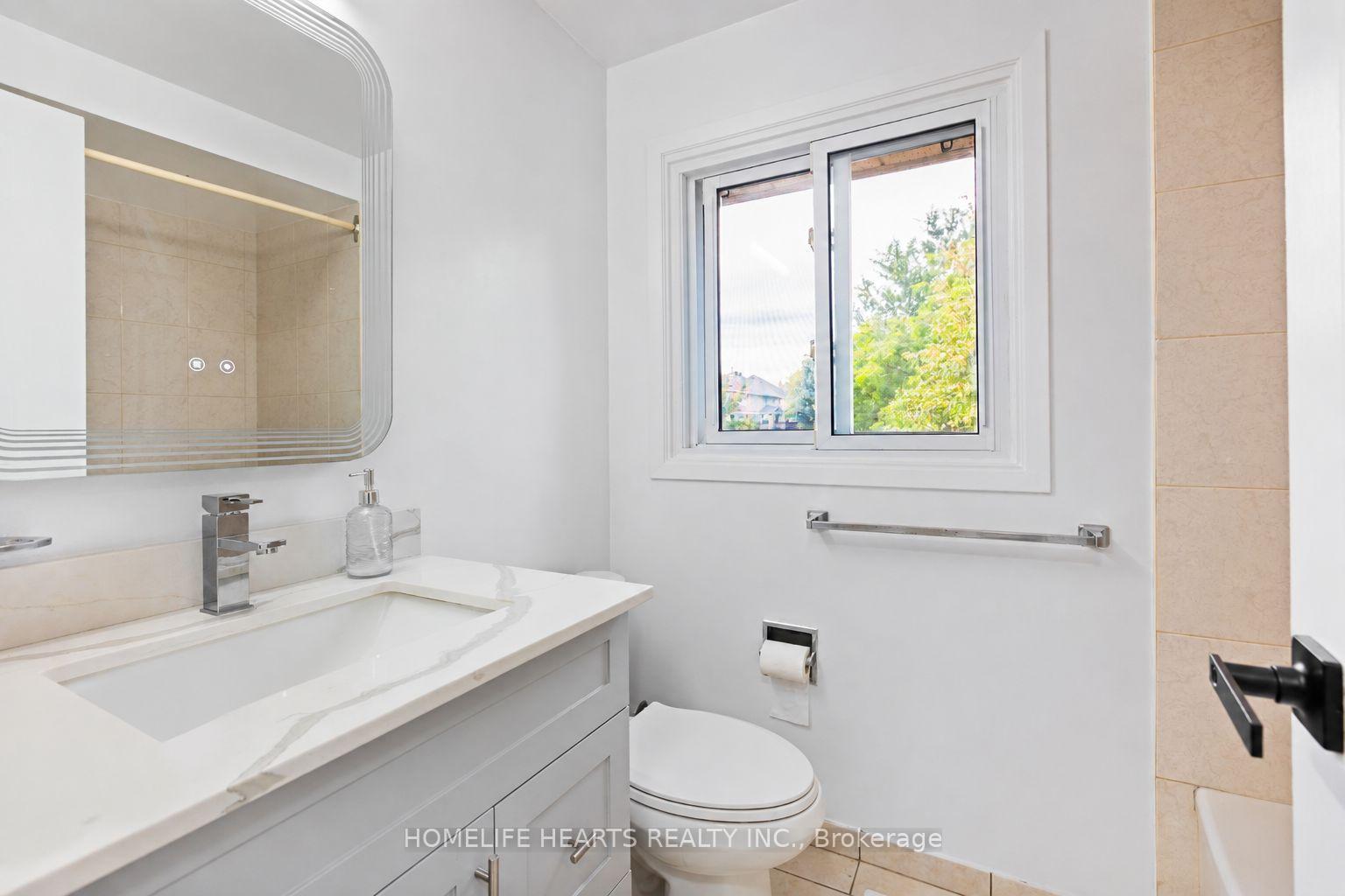 Photo 34 of 36 Lachlan Drive, Ajax, Central West — HOMEH