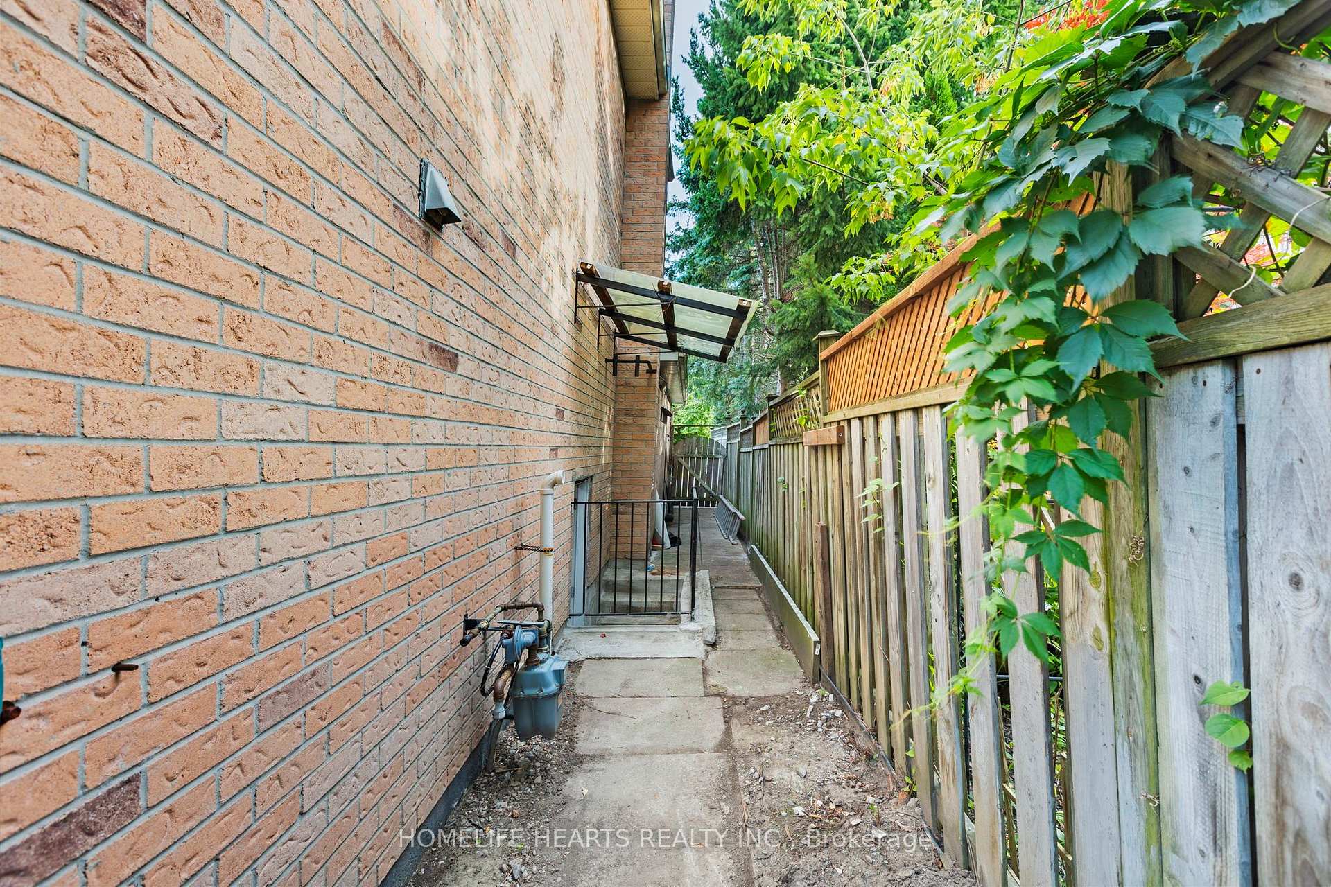 Photo 39 of 36 Lachlan Drive, Ajax, Central West — HOMEH
