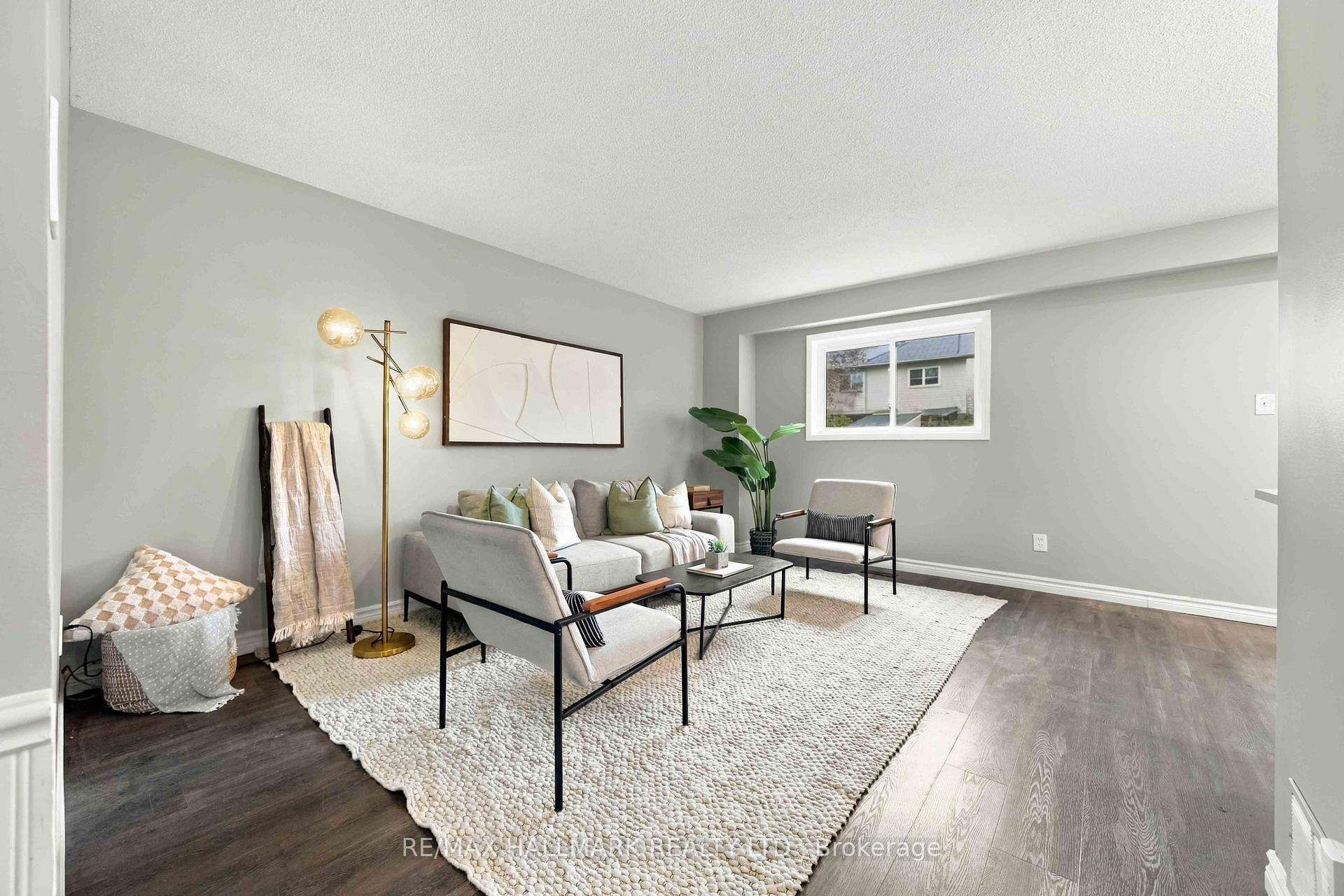 Photo 6 of 516 Creekview Circle, Pickering, West Shore — HOMEH