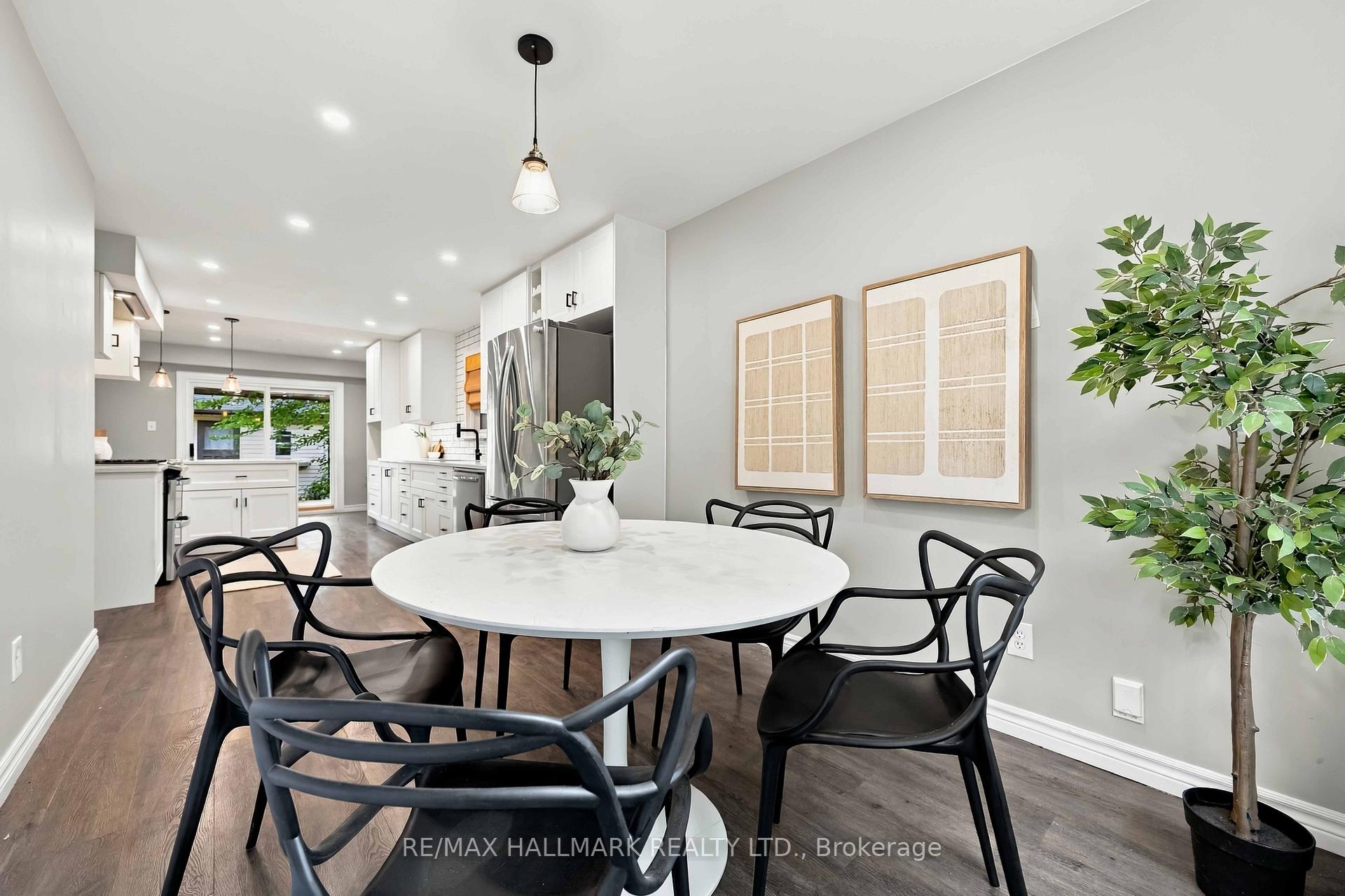 Photo 20 of 516 Creekview Circle, Pickering, West Shore — HOMEH