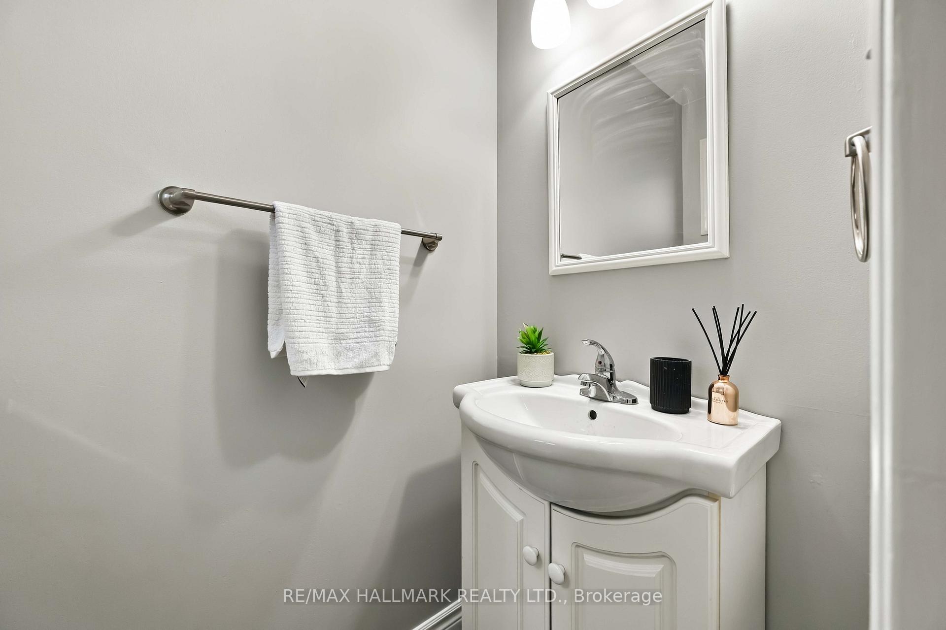 Photo 37 of 516 Creekview Circle, Pickering, West Shore — HOMEH