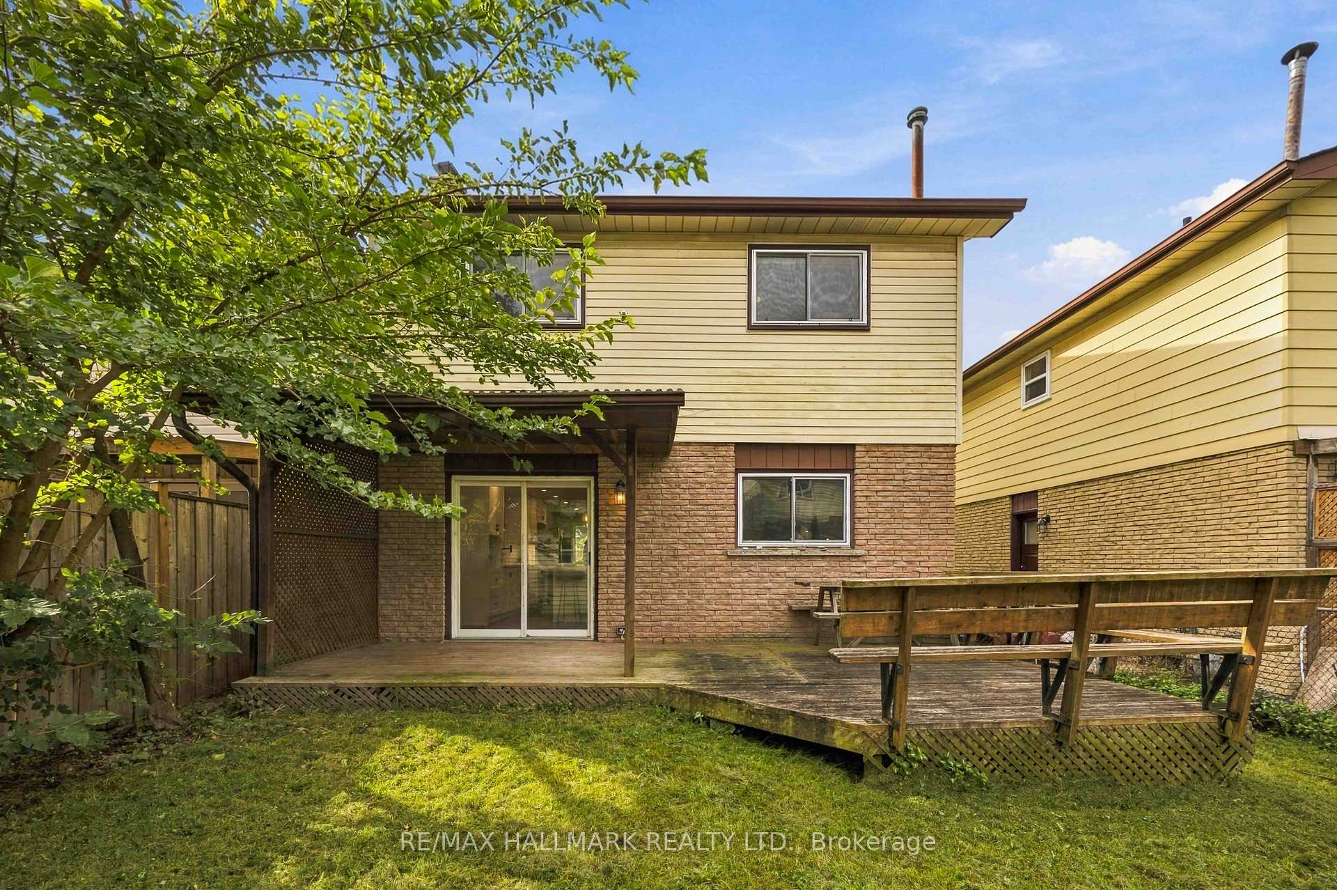 Photo 40 of 516 Creekview Circle, Pickering, West Shore — HOMEH