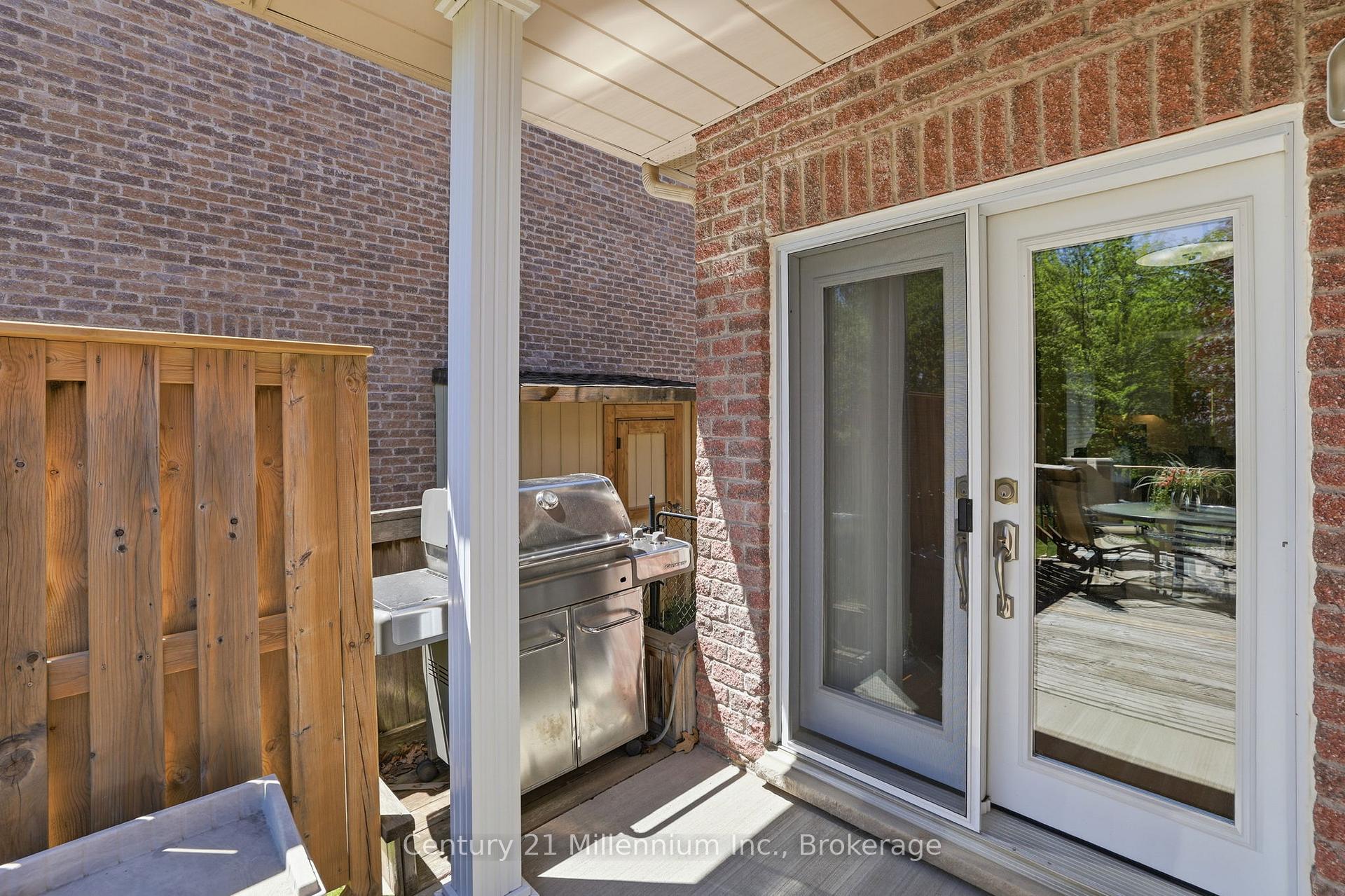 Photo 35 of 18 Thomas Drive, Collingwood — HOMEH