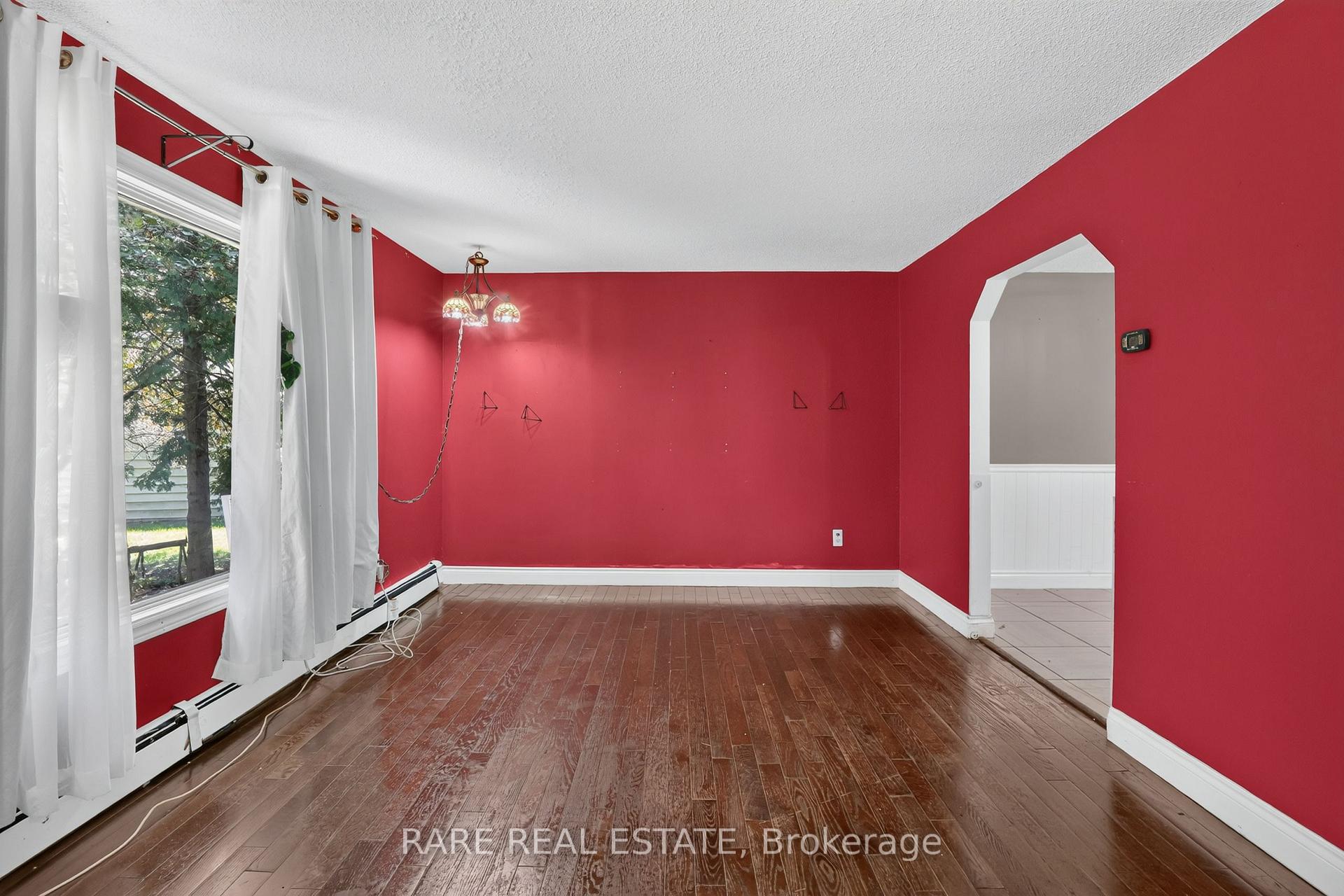 Photo 5 of 14 Pineway Court, Clearview, New Lowell — HOMEH