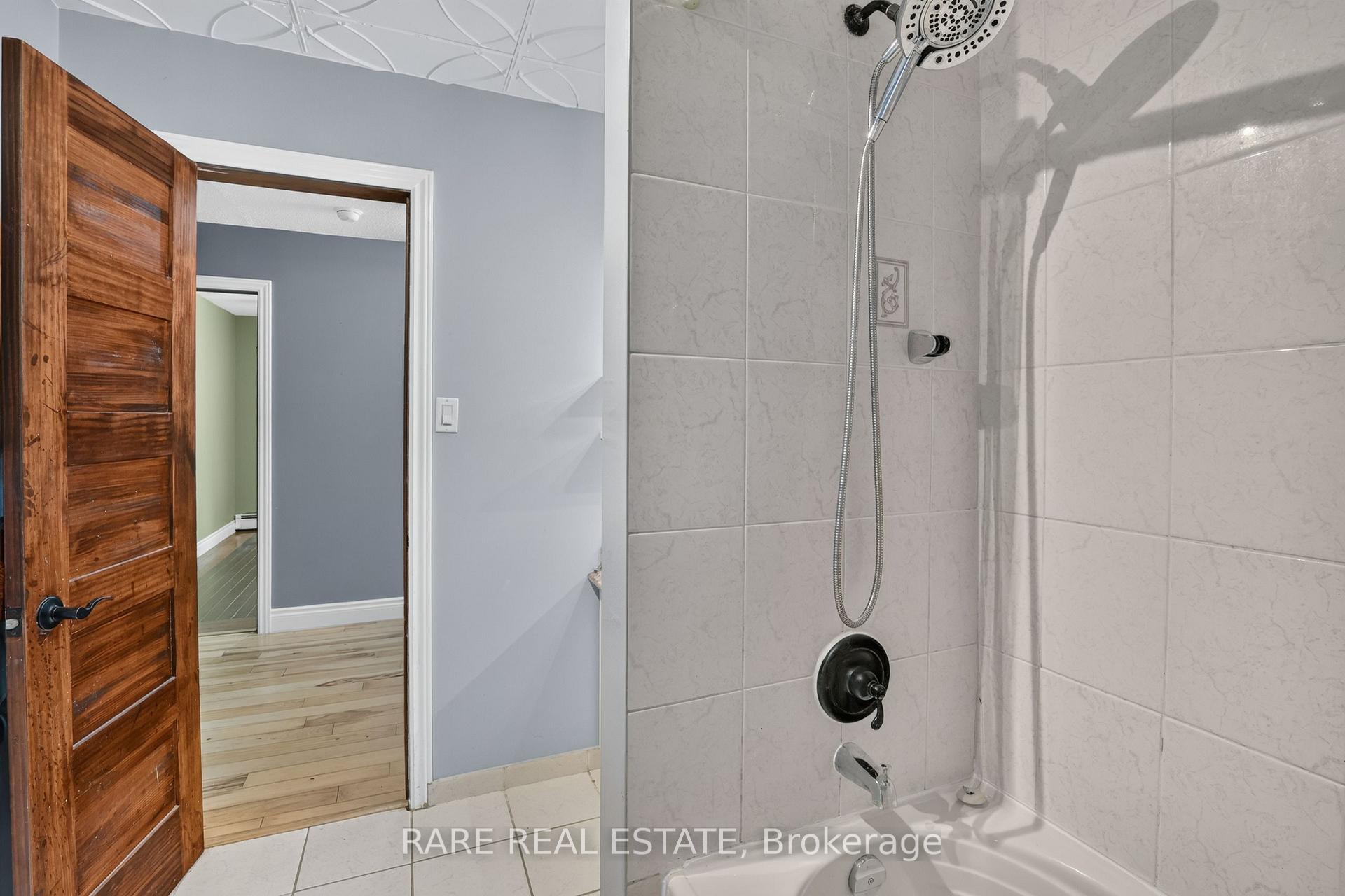 Photo 16 of 14 Pineway Court, Clearview, New Lowell — HOMEH