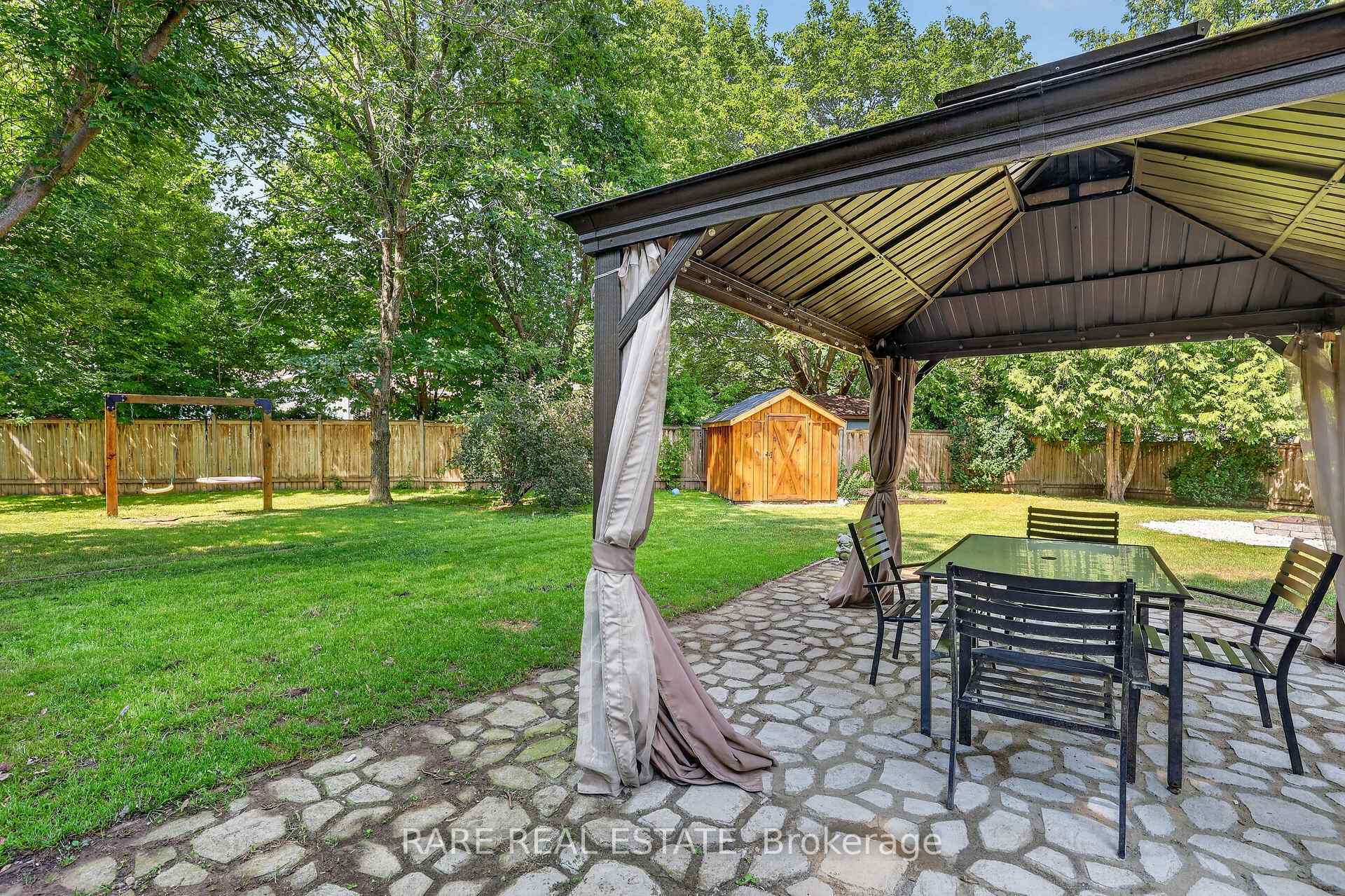 Photo 37 of 14 Pineway Court, Clearview, New Lowell — HOMEH