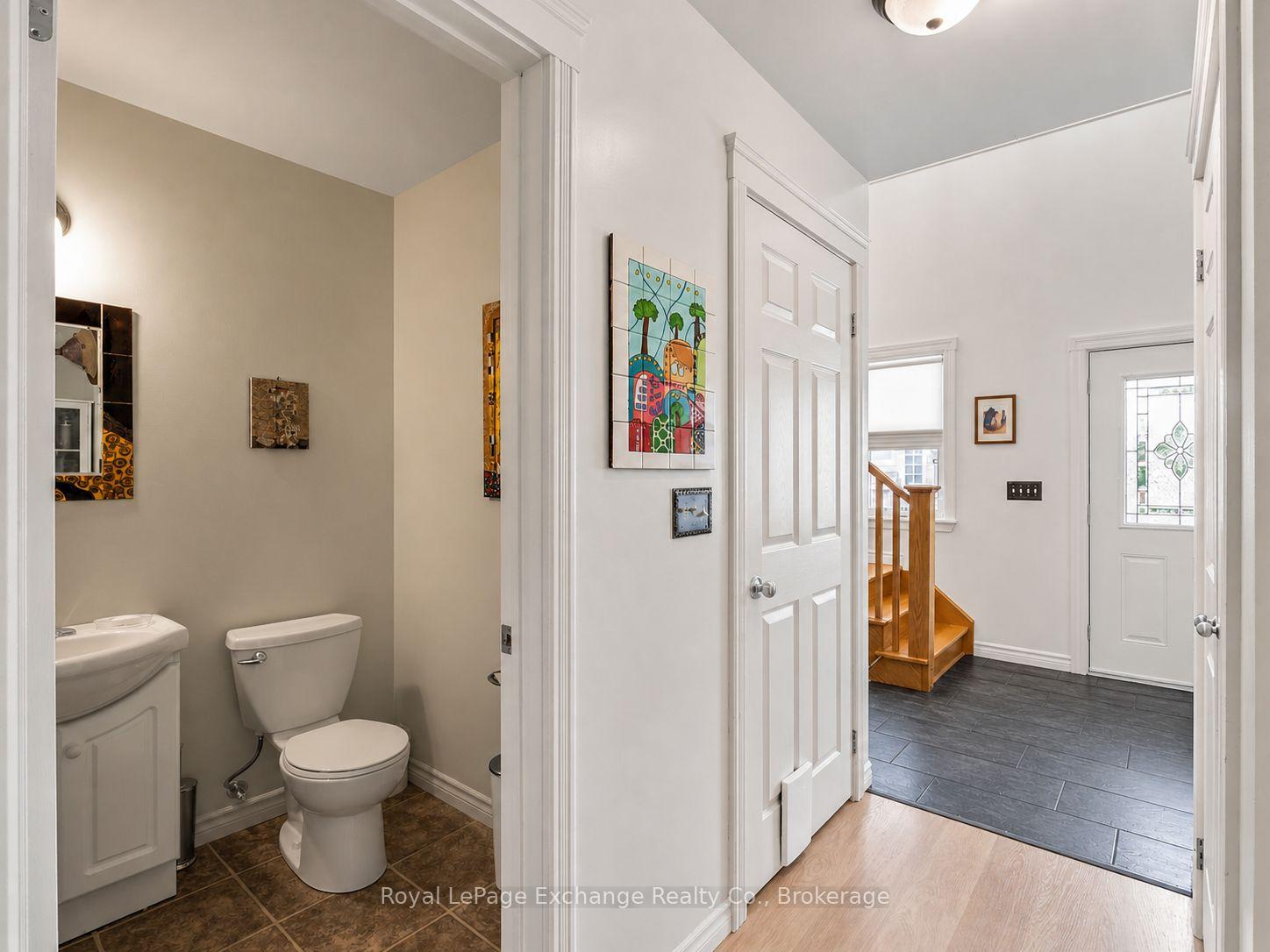 Photo 13 of Unit 8, 433 Queen Street, Kincardine — HOMEH