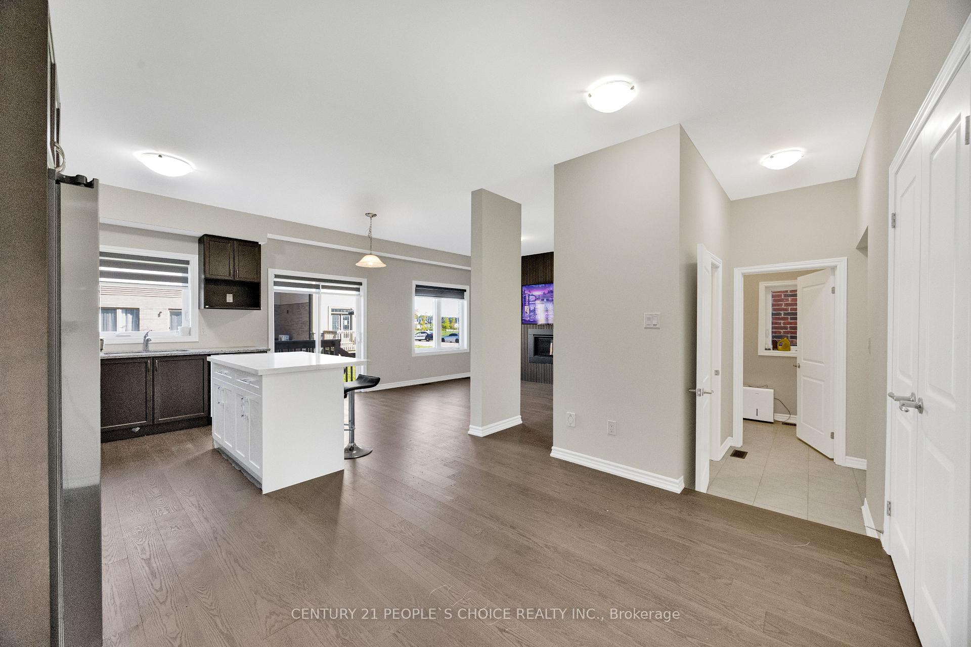 Photo 40 of 16 Flagg Avenue, Brant, Paris — HOMEH