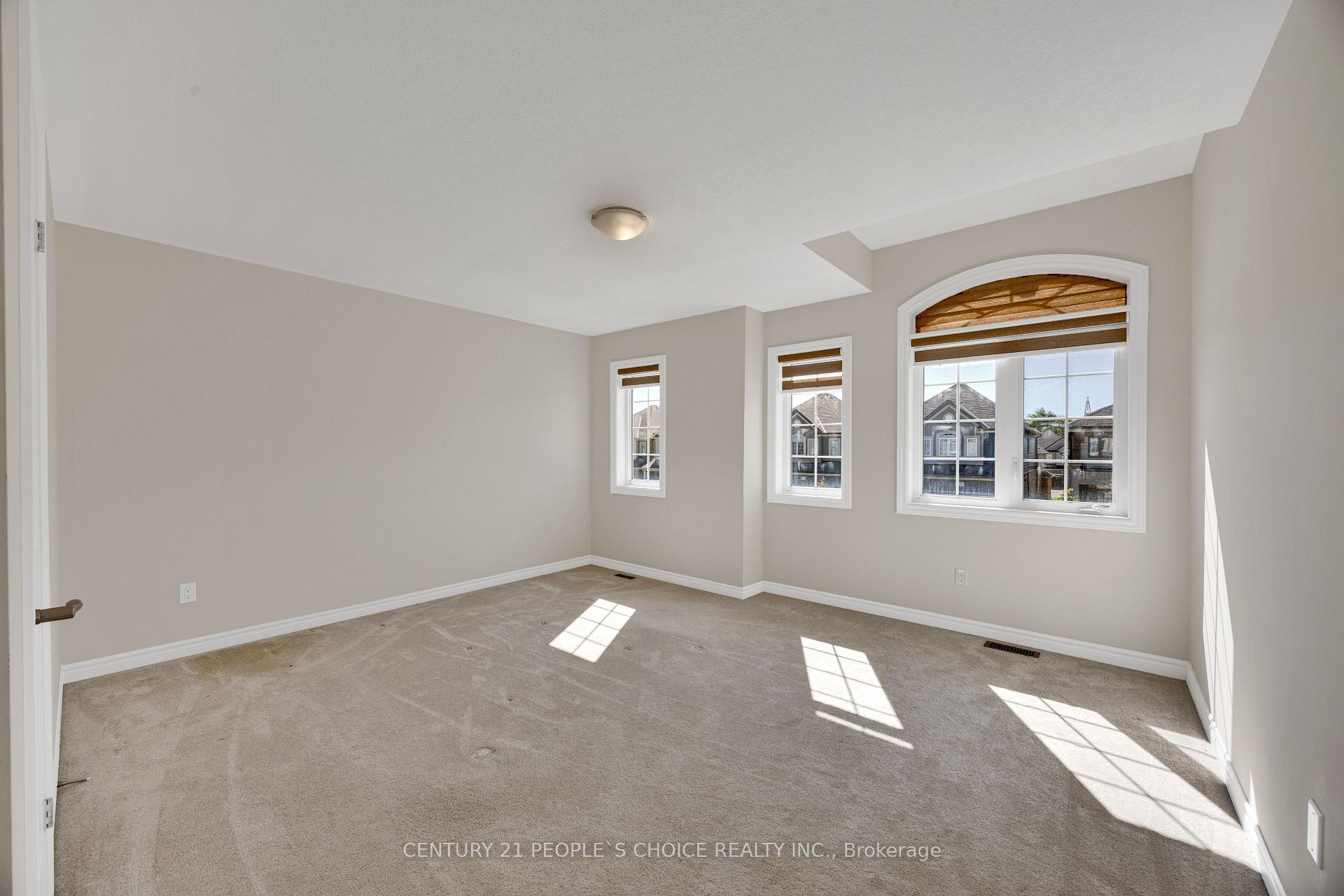 Photo 56 of 16 Flagg Avenue, Brant, Paris — HOMEH