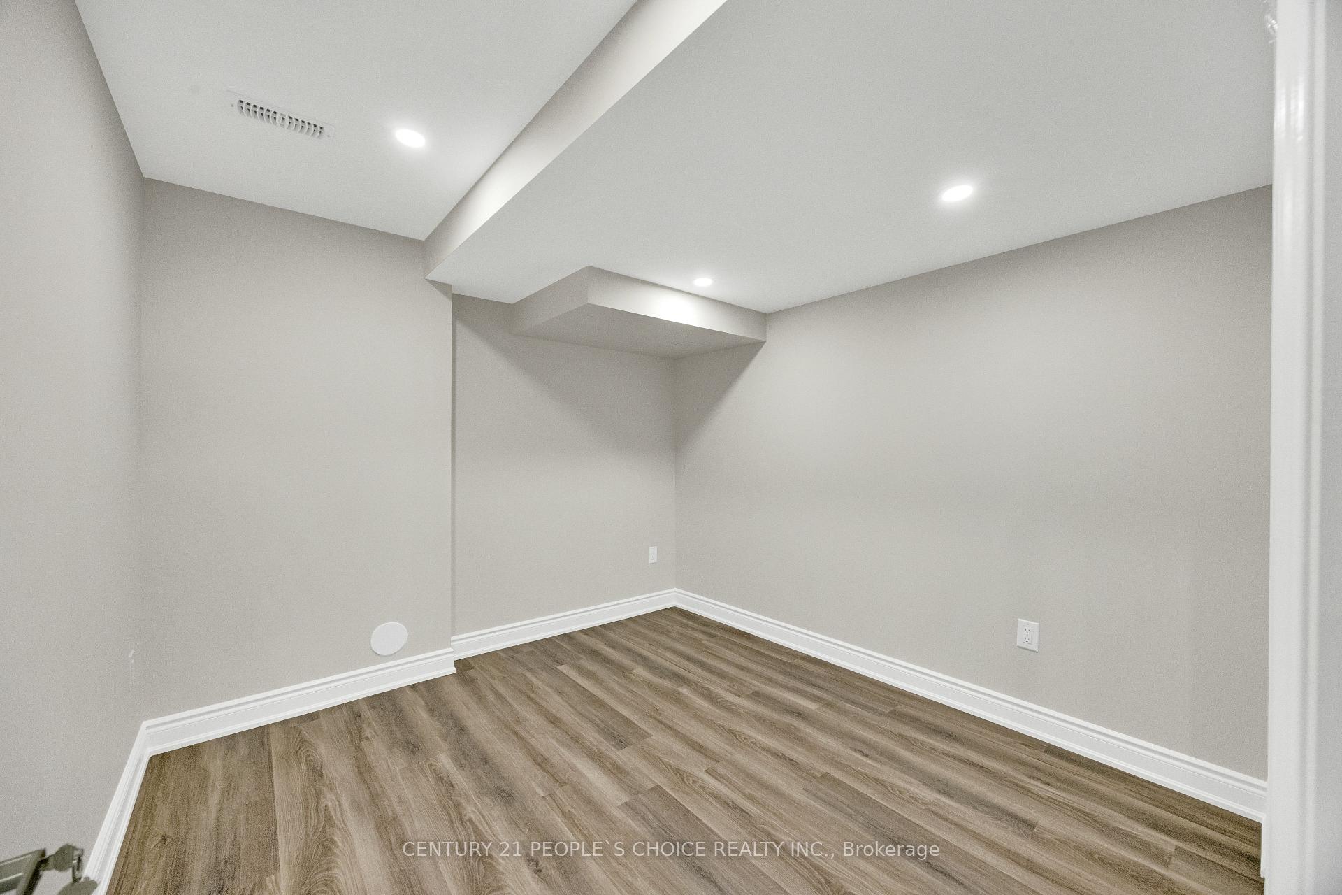 Photo 71 of 16 Flagg Avenue, Brant, Paris — HOMEH