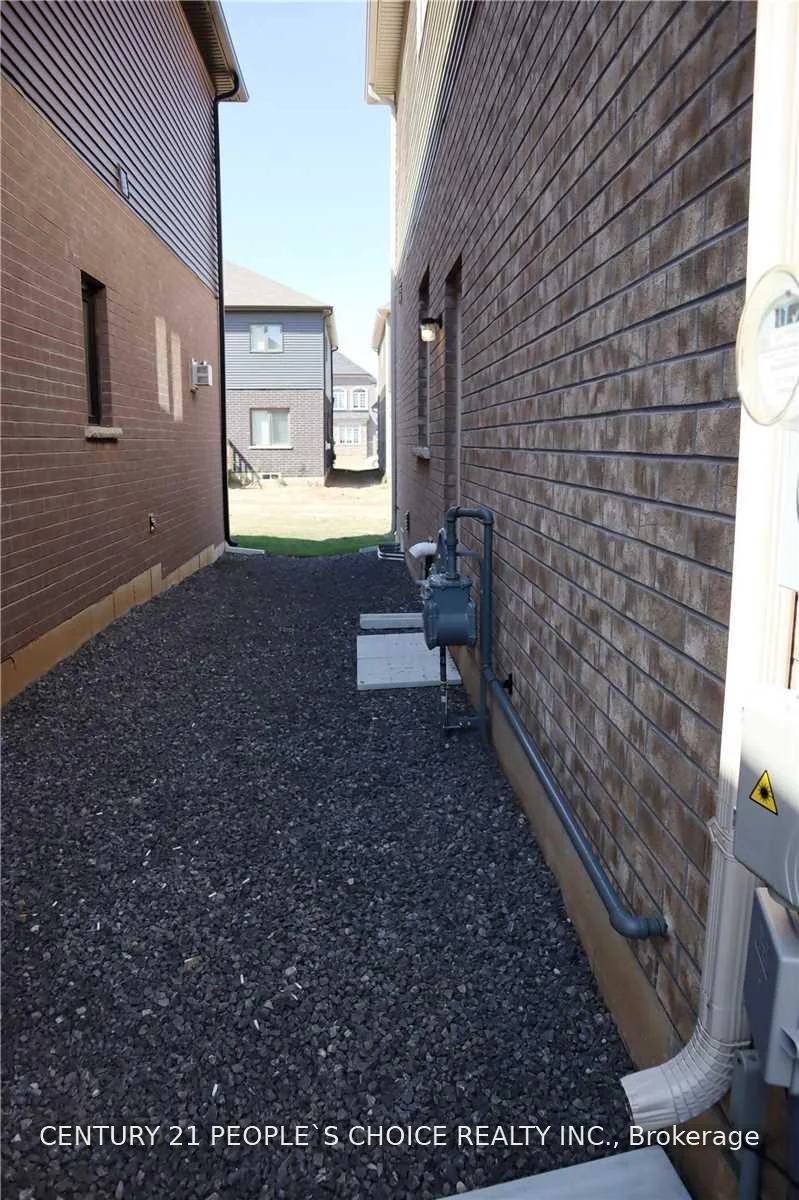 Photo 16 of 16 Flagg Avenue, Brant, Paris — HOMEH