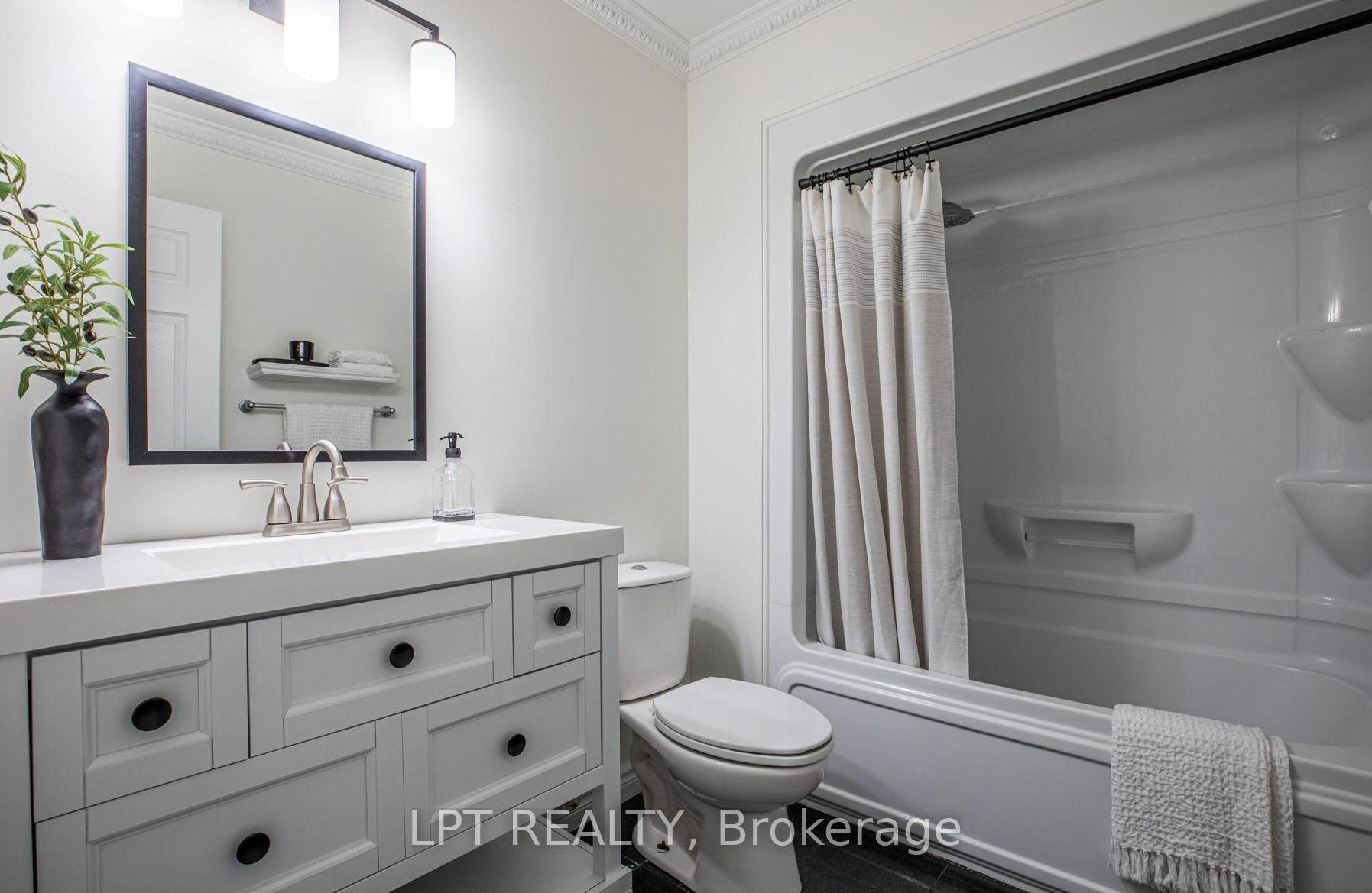 Photo 19 of 11866 Brouillette Court, Tecumseh — HOMEH