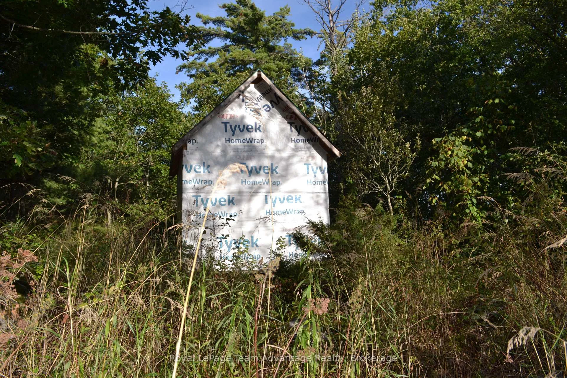 Photo 17 of 12 Tamarack Drive, The Archipelago, Archipelago North — HOMEH