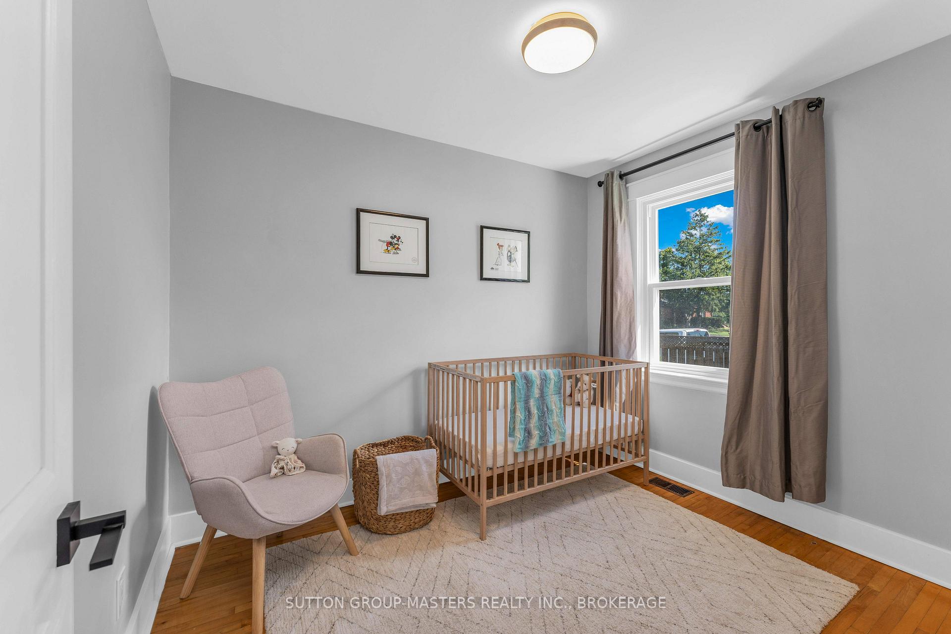 Photo 18 of 945 Victoria Street, Kingston, East of Sir John A. Blvd — HOMEH