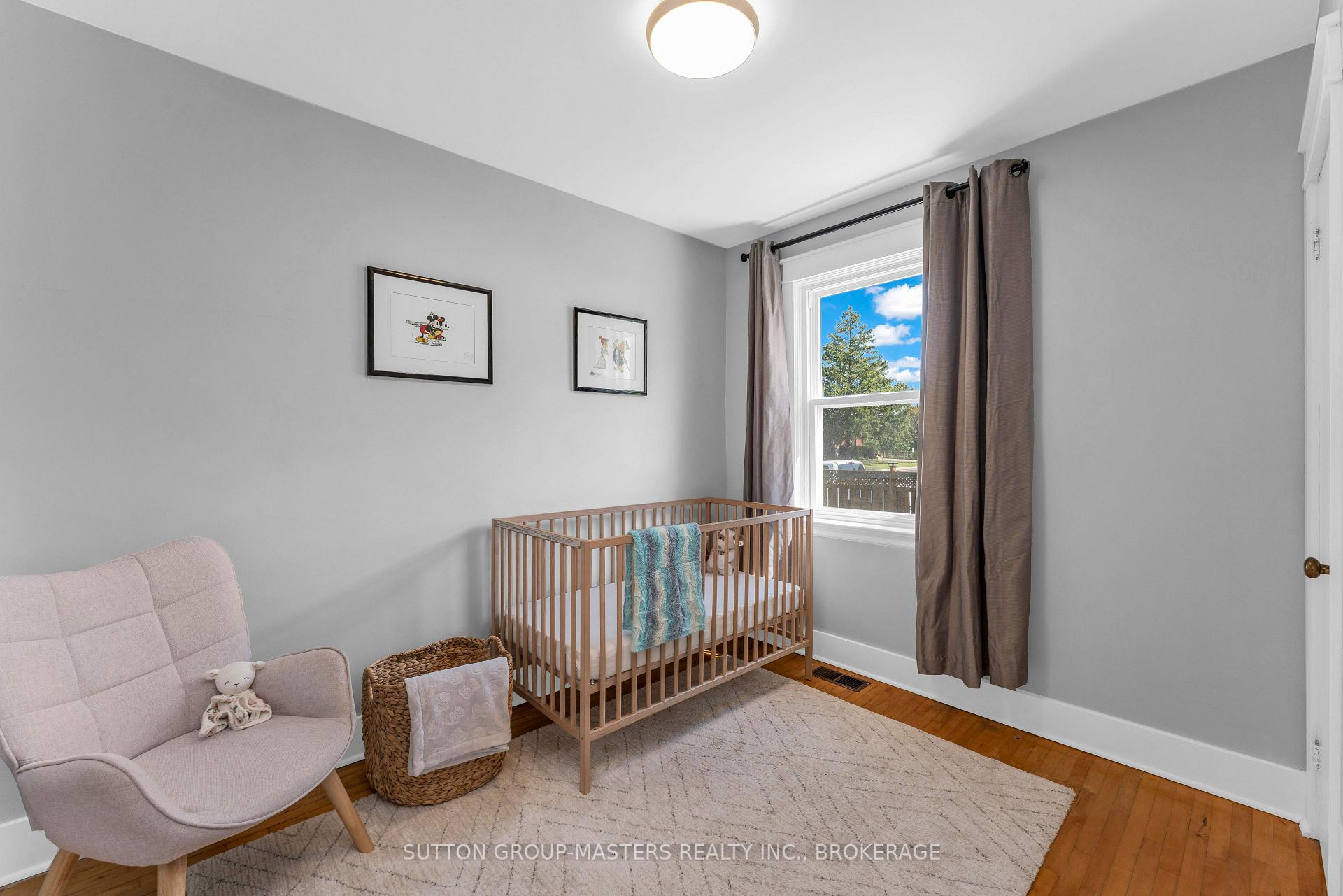 Photo 19 of 945 Victoria Street, Kingston, East of Sir John A. Blvd — HOMEH