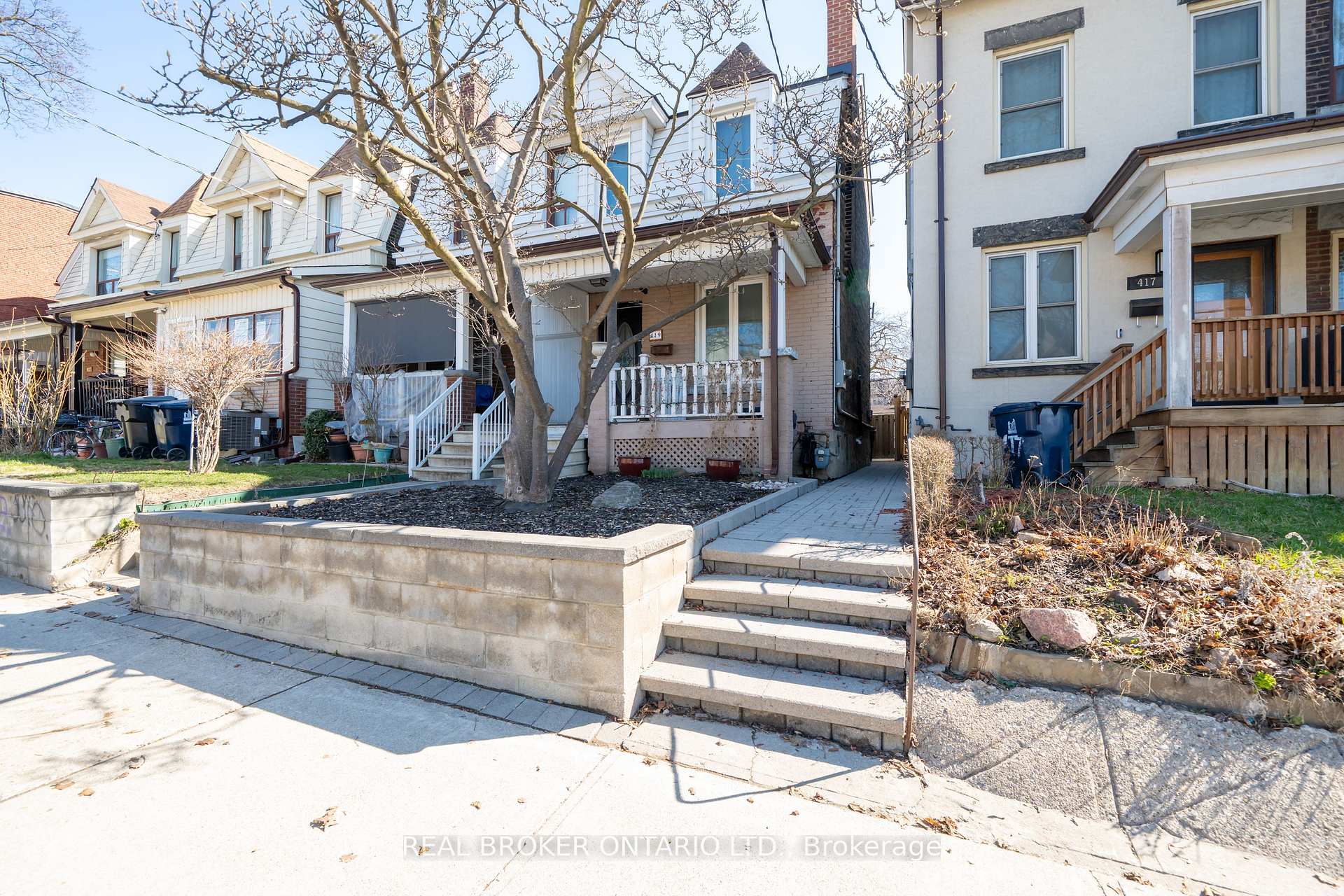 Photo 2 of Unit Lower, 419 Ossington Avenue, Toronto, Trinity-Bellwoods — HOMEH