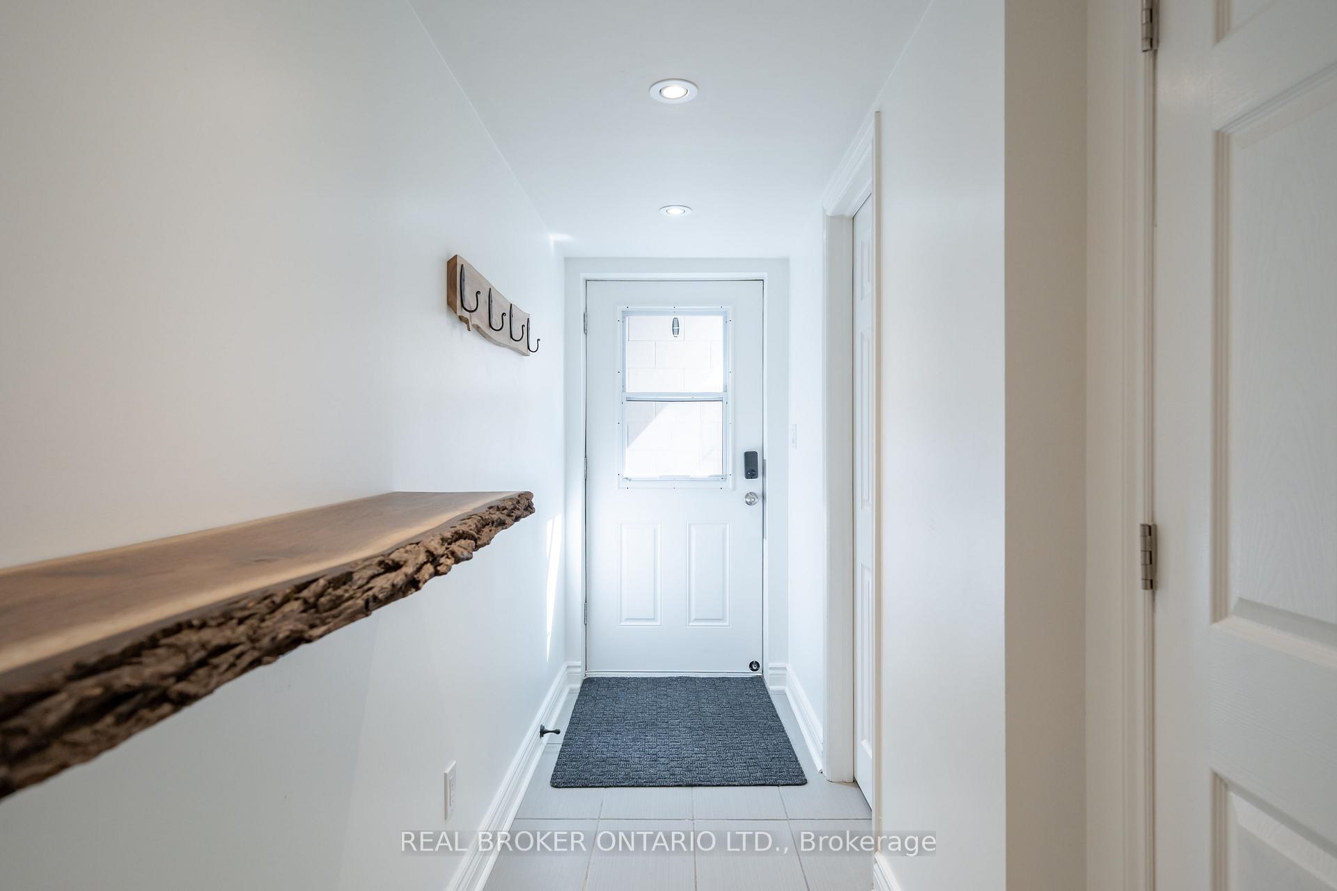 Photo 4 of Unit Lower, 419 Ossington Avenue, Toronto, Trinity-Bellwoods — HOMEH