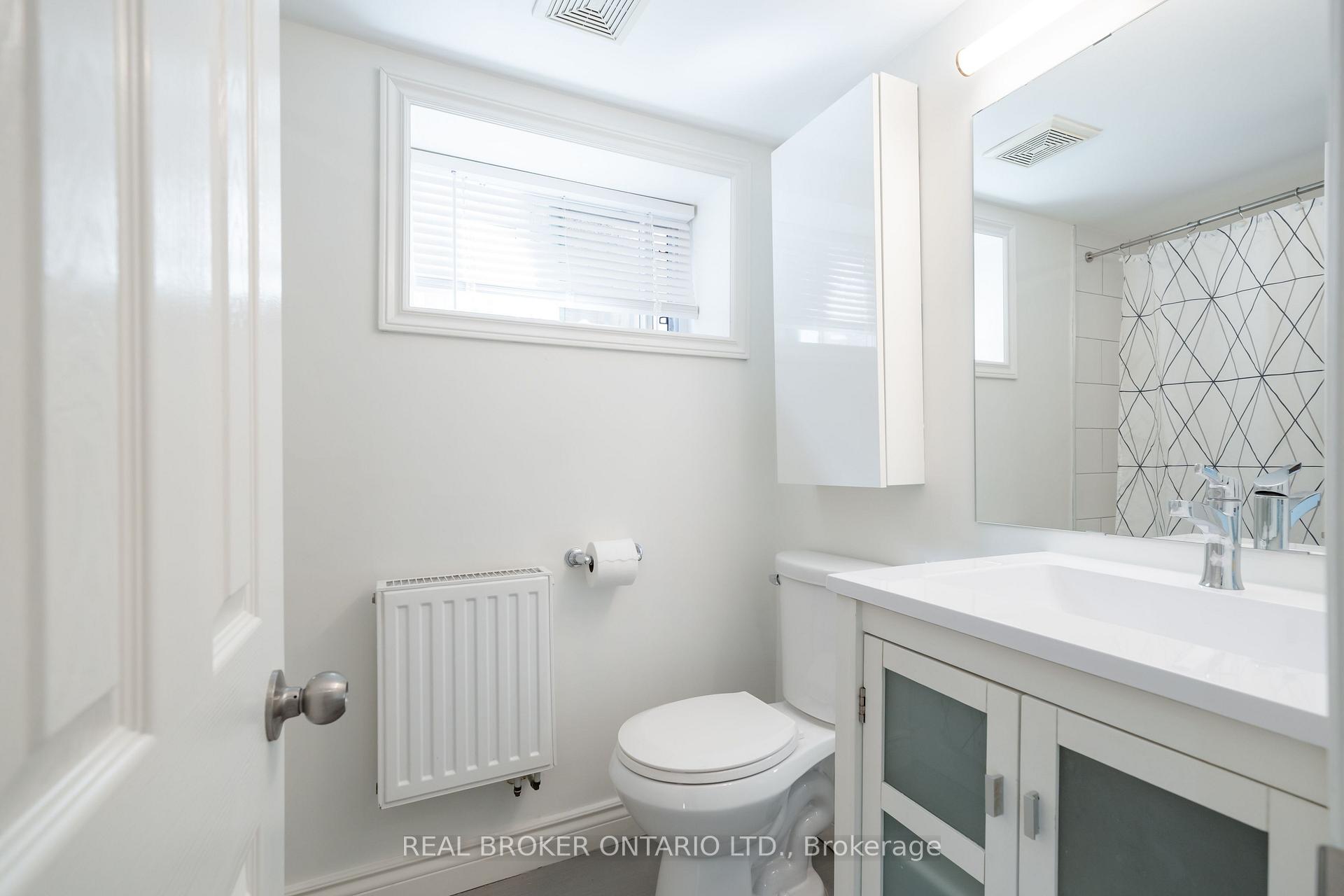 Photo 11 of Unit Lower, 419 Ossington Avenue, Toronto, Trinity-Bellwoods — HOMEH