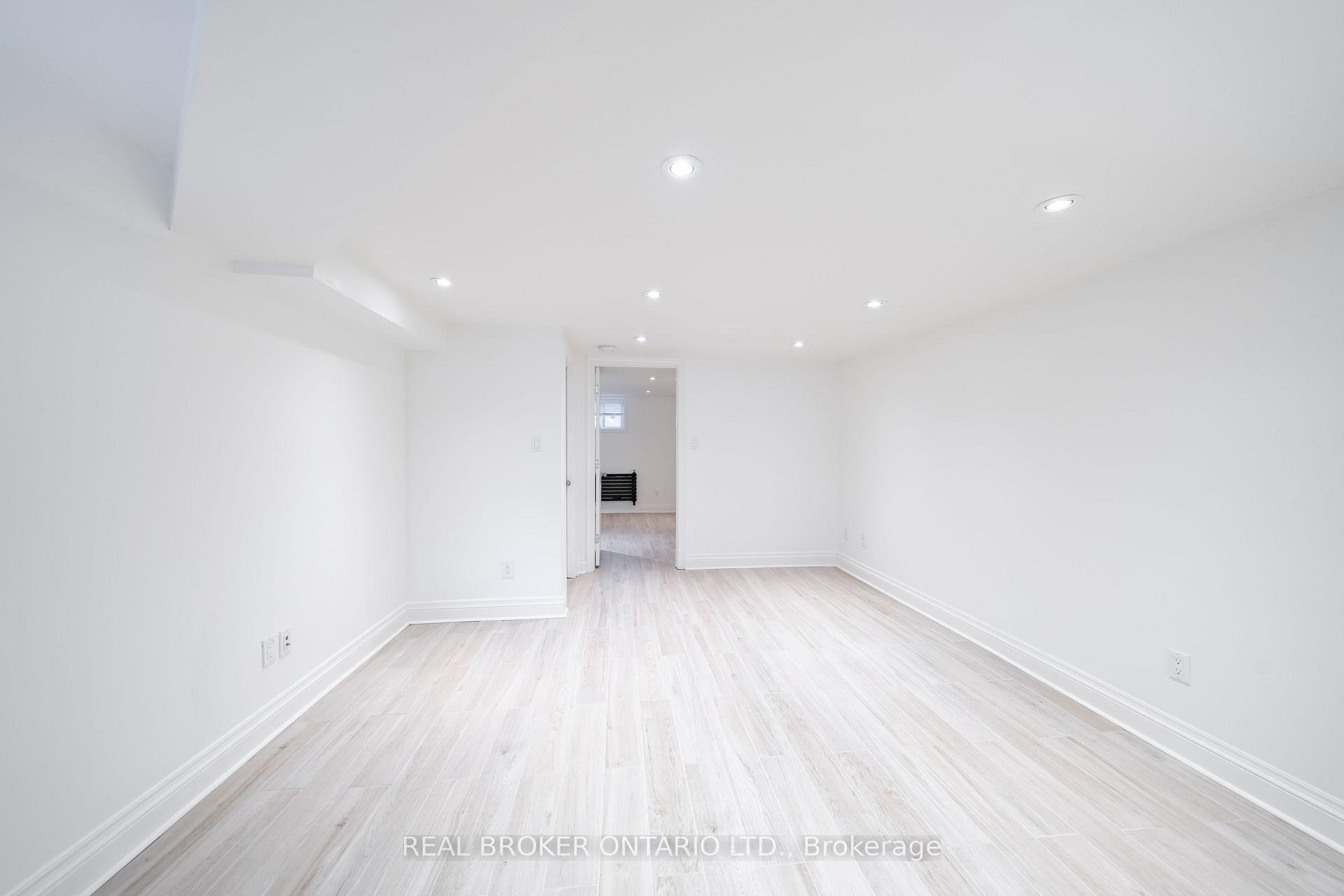 Photo 15 of Unit Lower, 419 Ossington Avenue, Toronto, Trinity-Bellwoods — HOMEH