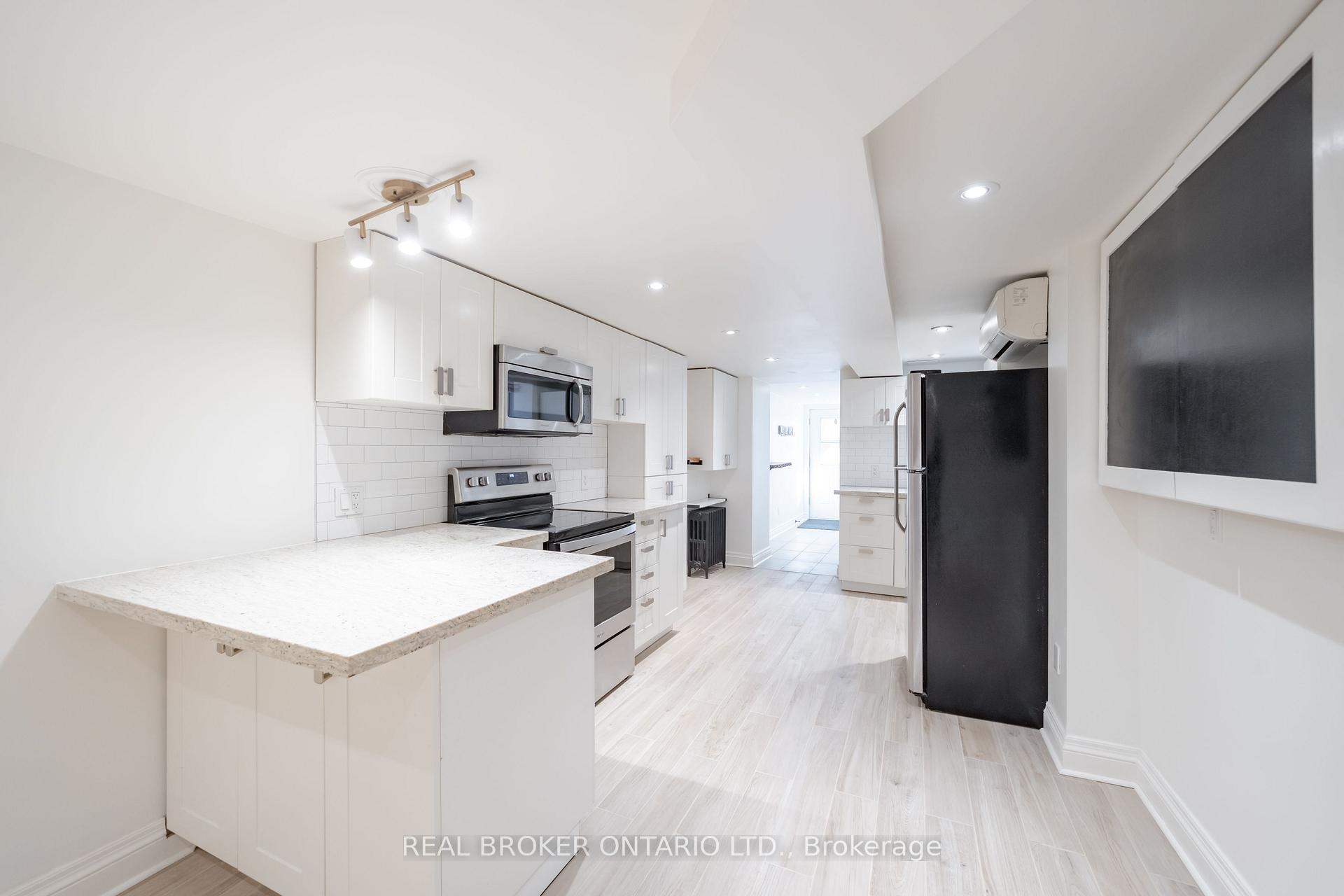 Photo 16 of Unit Lower, 419 Ossington Avenue, Toronto, Trinity-Bellwoods — HOMEH