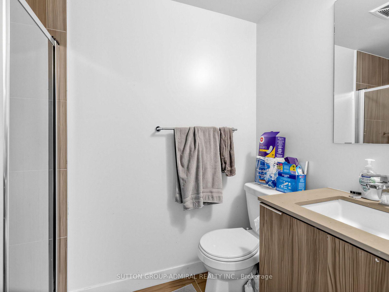 Photo 15 of Unit 447, 31 Tippett Road, North York, Clanton Park — HOMEH