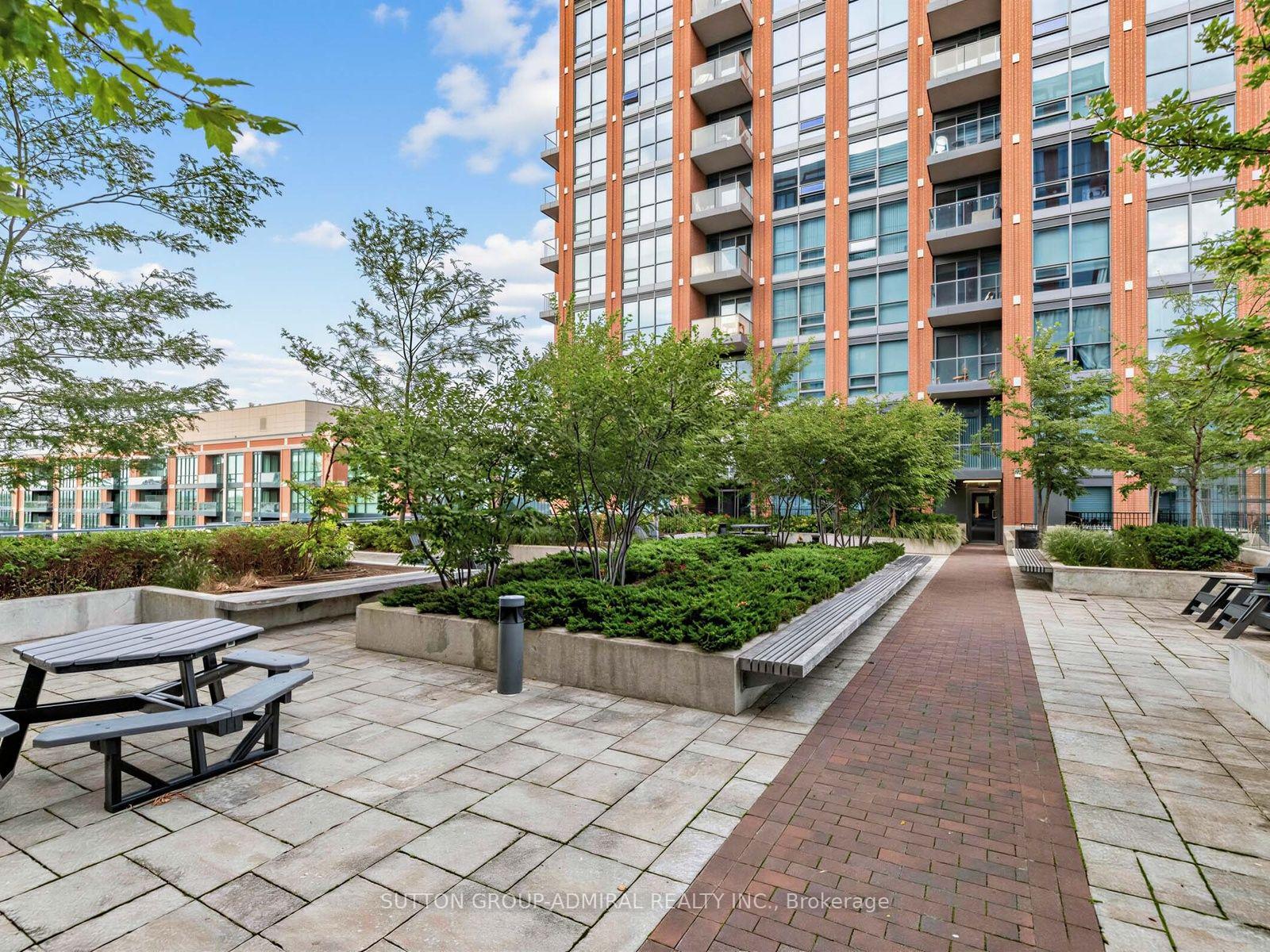 Photo 23 of Unit 447, 31 Tippett Road, North York, Clanton Park — HOMEH