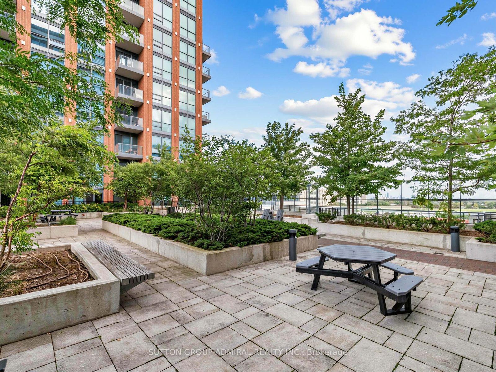 Photo 24 of Unit 447, 31 Tippett Road, North York, Clanton Park — HOMEH