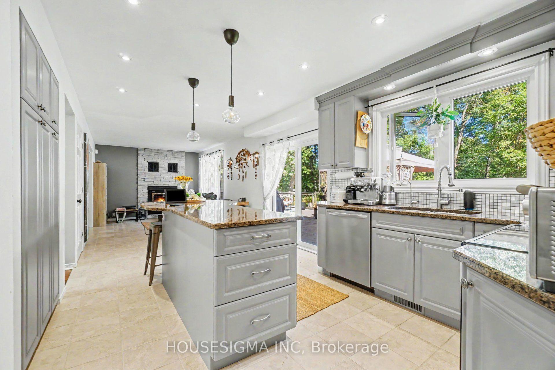 Photo 12 of 312 Fireside Drive, Ottawa, Constance Bay — HOMEH