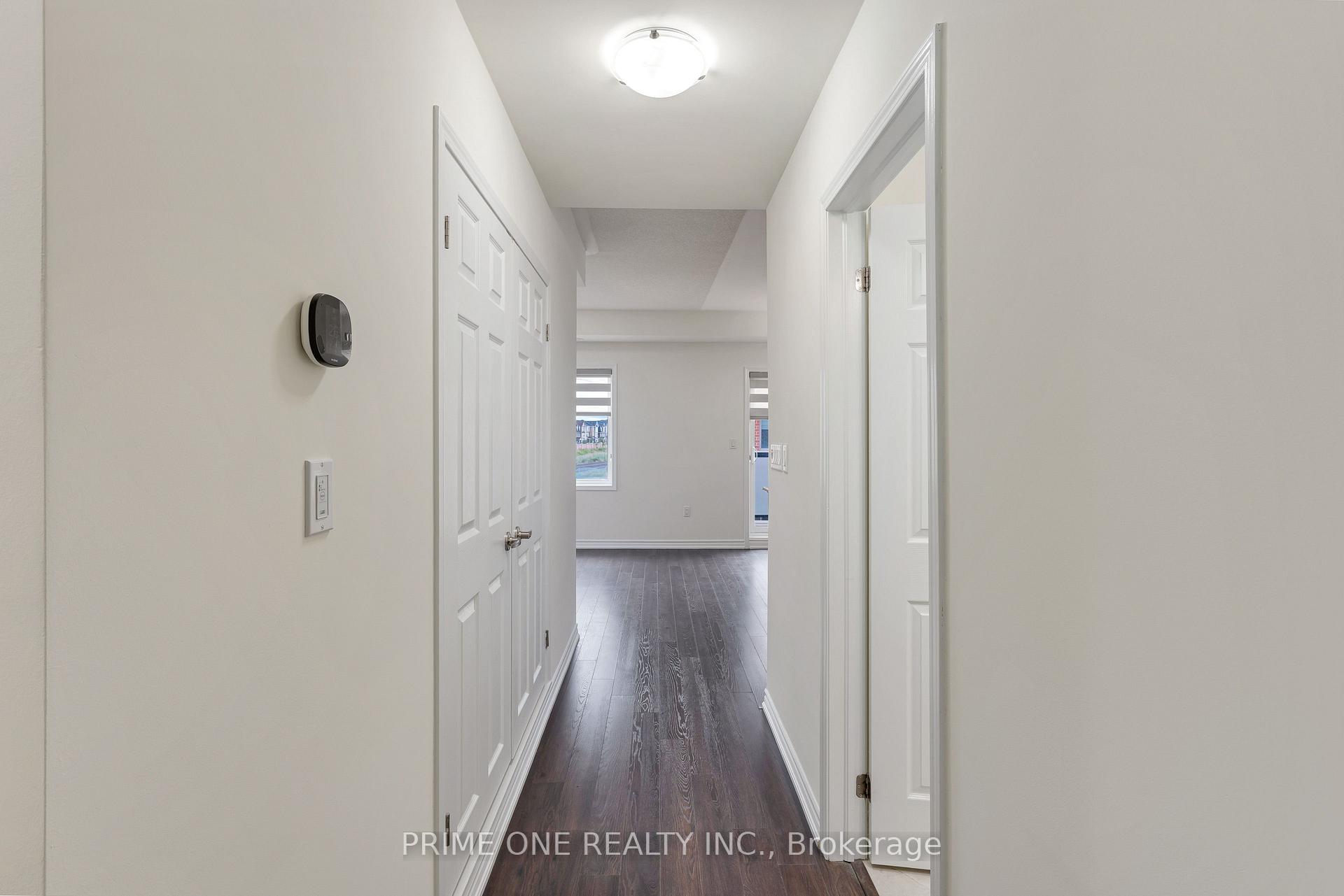 Photo 7 of Unit 16, 240 Lagerfeld Drive, Brampton, Northwest Brampton — HOMEH