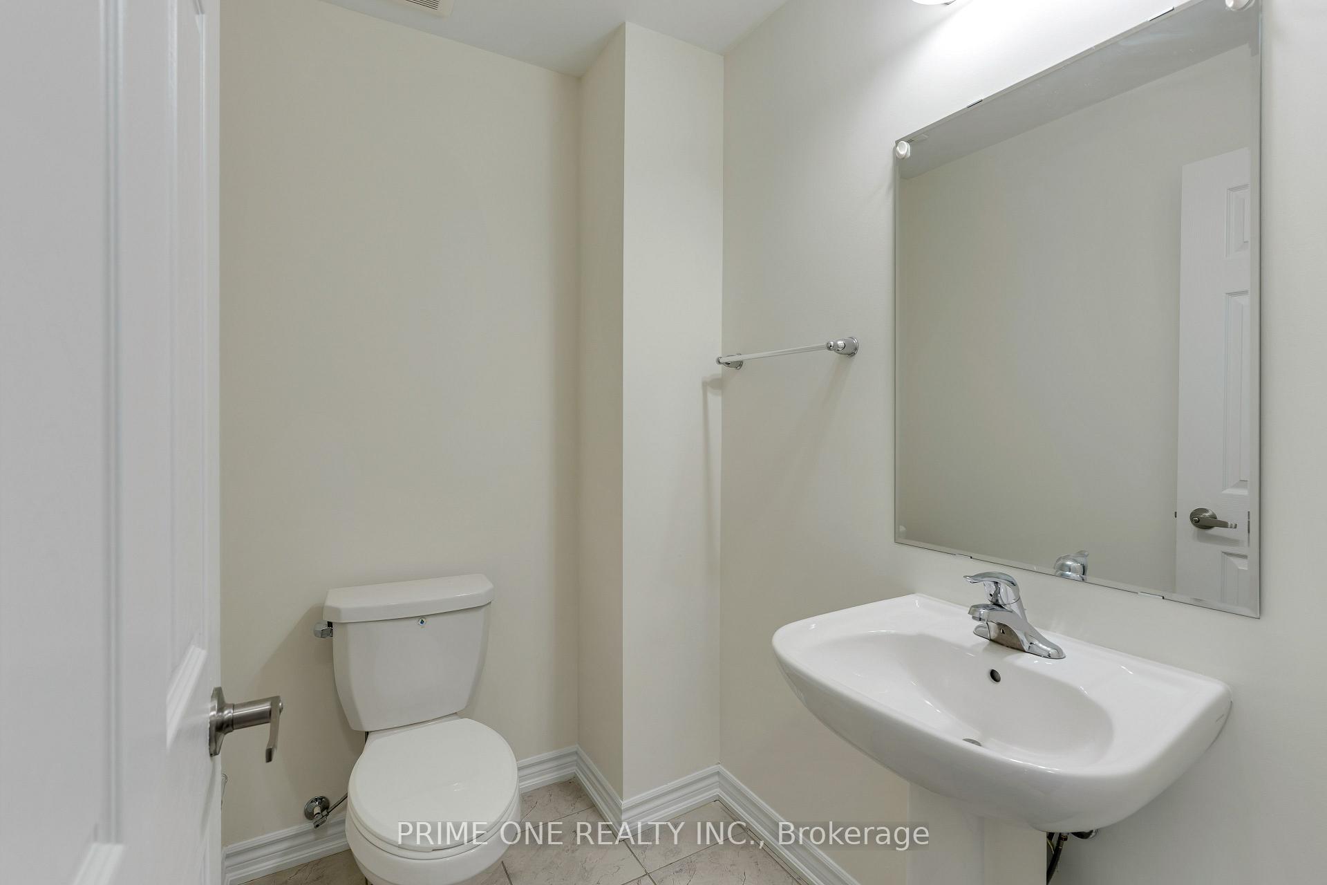 Photo 9 of Unit 16, 240 Lagerfeld Drive, Brampton, Northwest Brampton — HOMEH