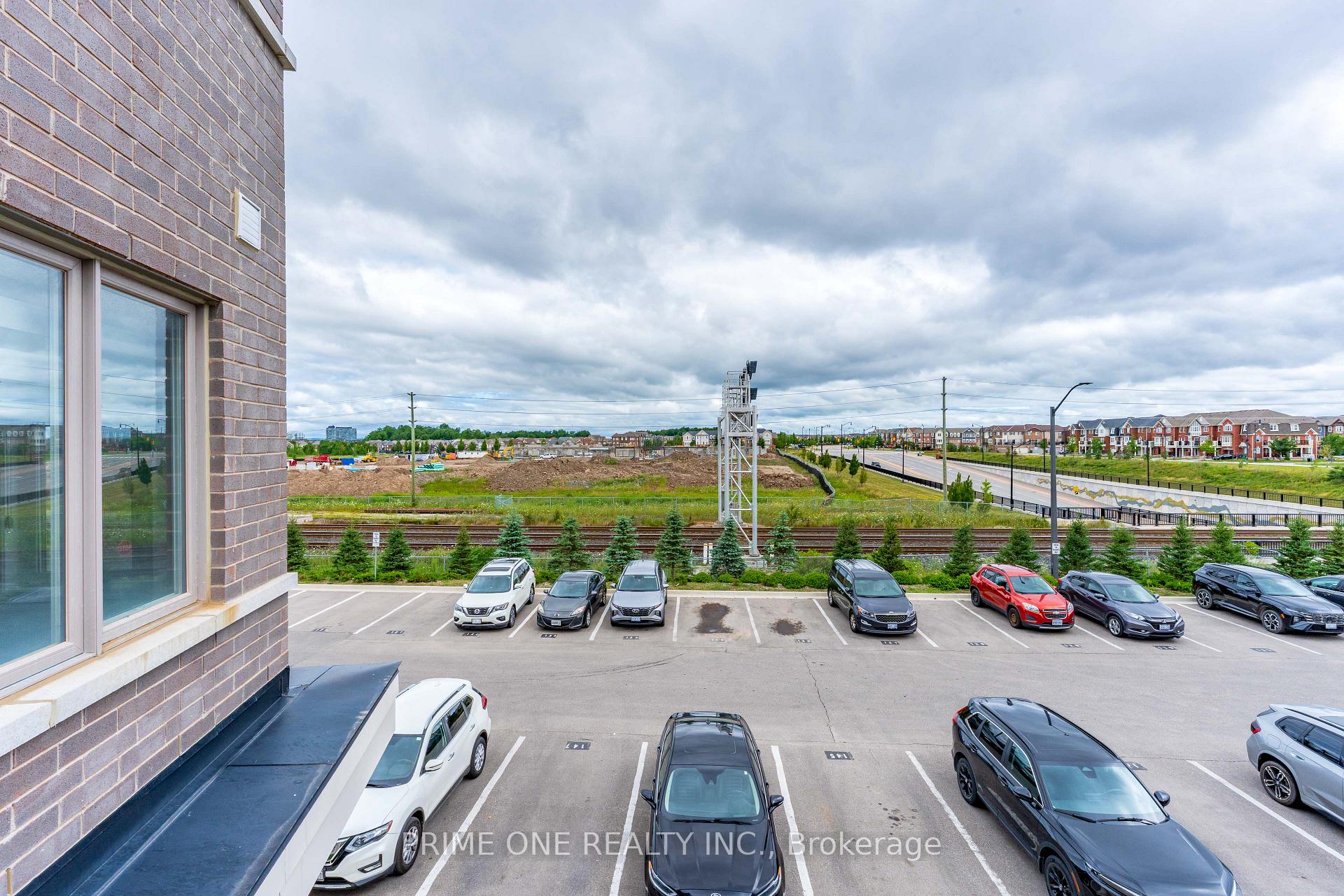 Photo 37 of Unit 16, 240 Lagerfeld Drive, Brampton, Northwest Brampton — HOMEH