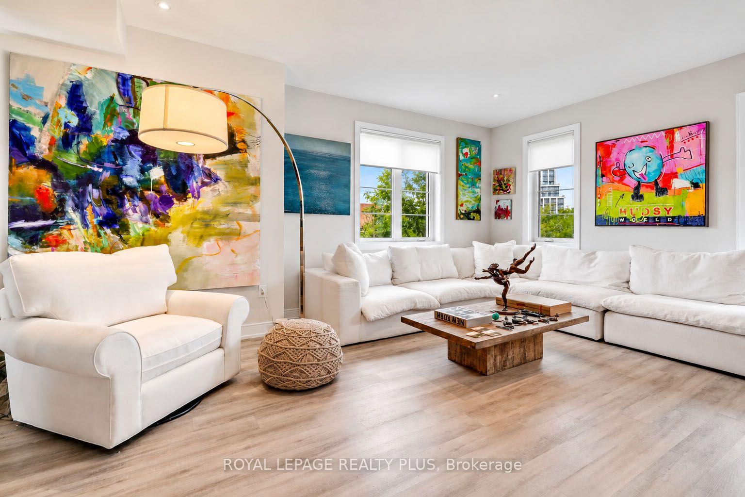 Photo 10 of 560 Rapids Lane, Mississauga, Lakeview — HOMEH