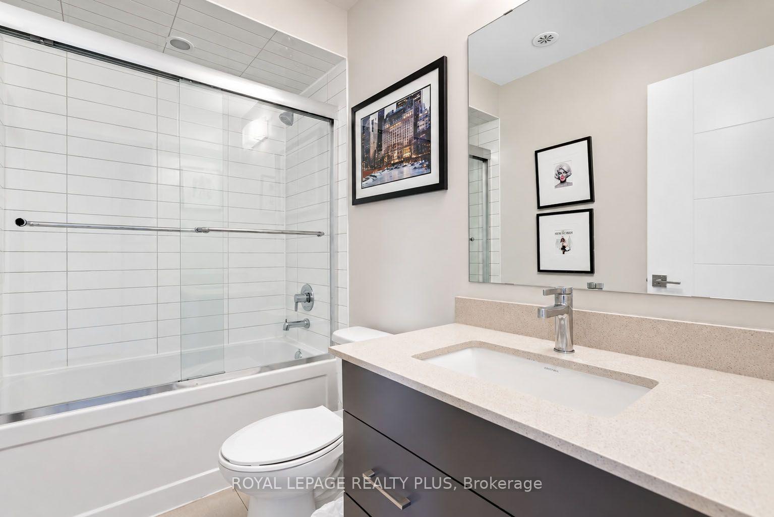 Photo 21 of 560 Rapids Lane, Mississauga, Lakeview — HOMEH