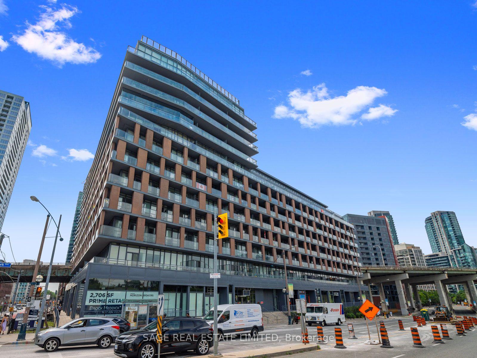 Photo of Unit 918, 169 Fort York Boulevard