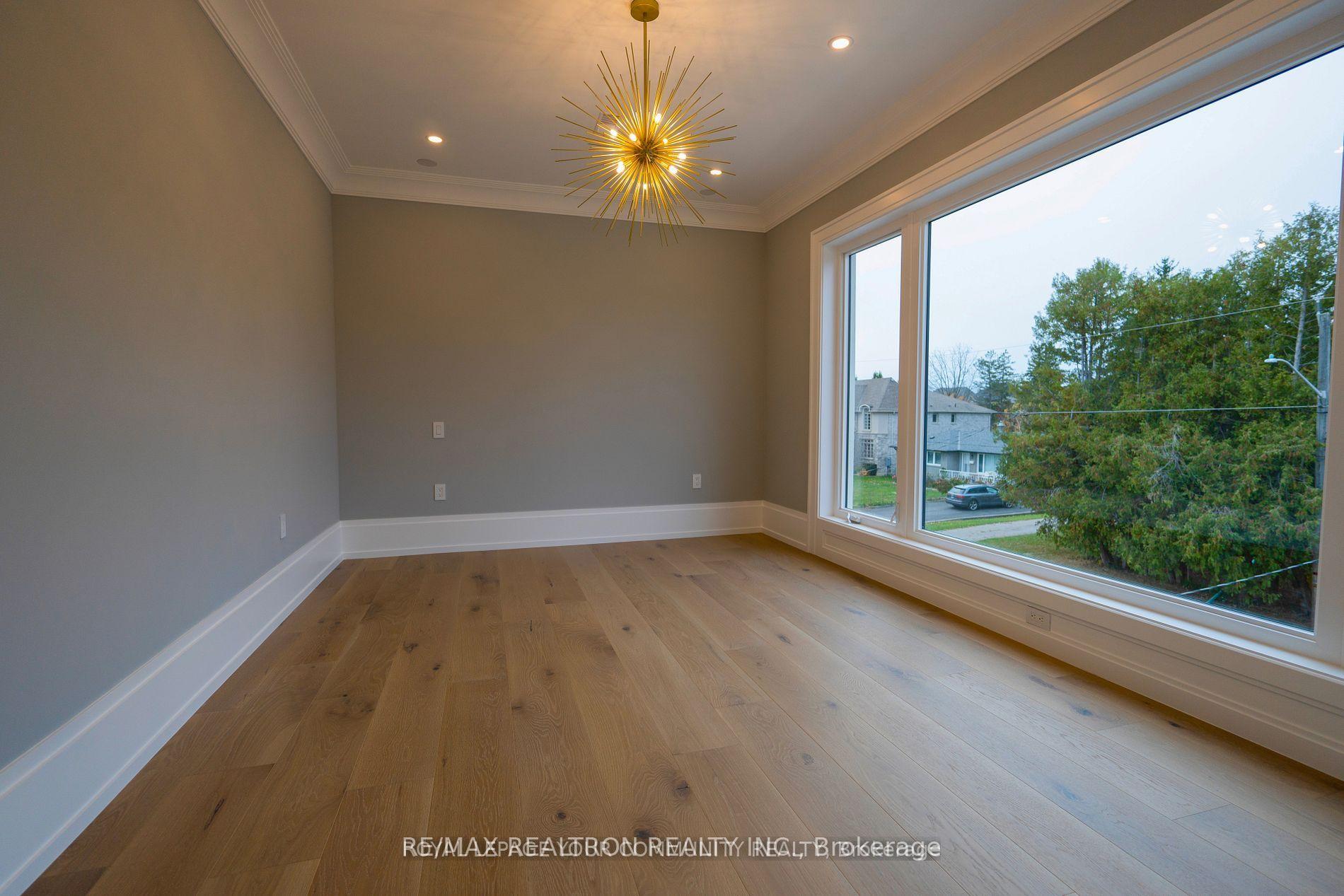 Photo 33 of 21 Birch Avenue, Richmond Hill, South Richvale — HOMEH